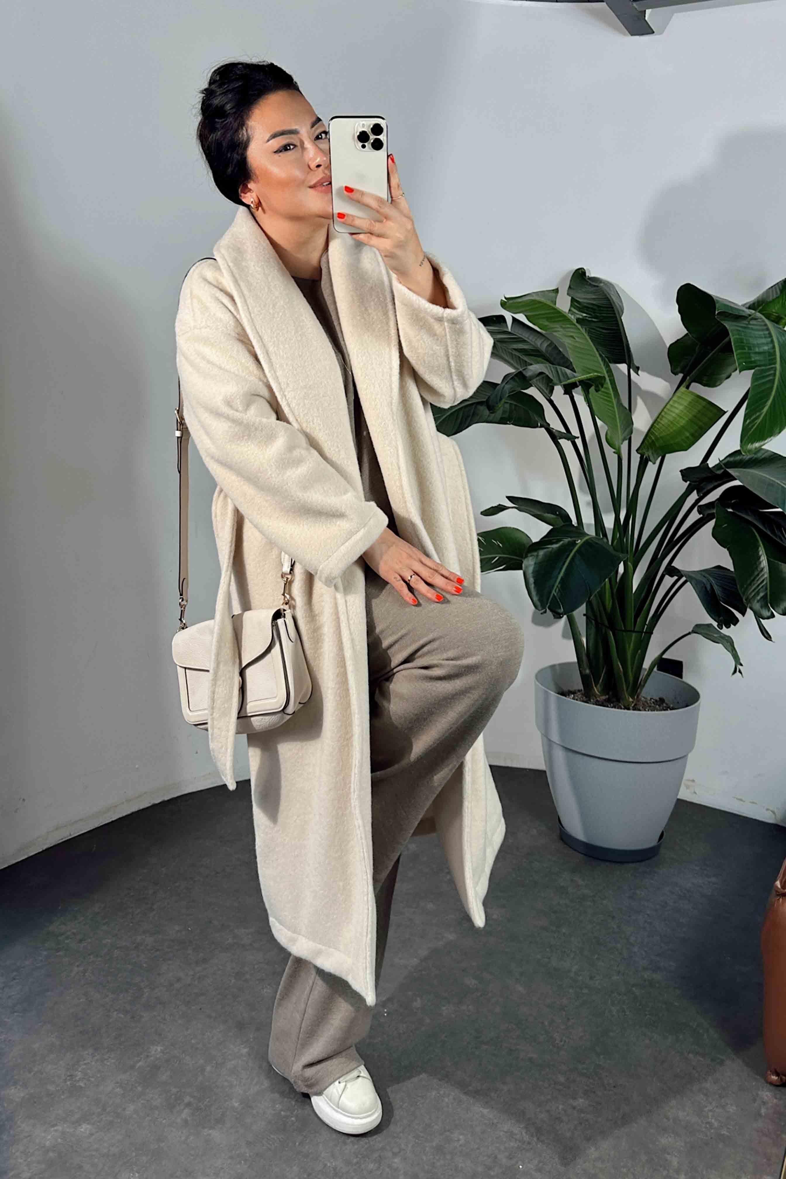 Premium Kalite Kuşaklı Basic Şal Yaka Kaban Ekru