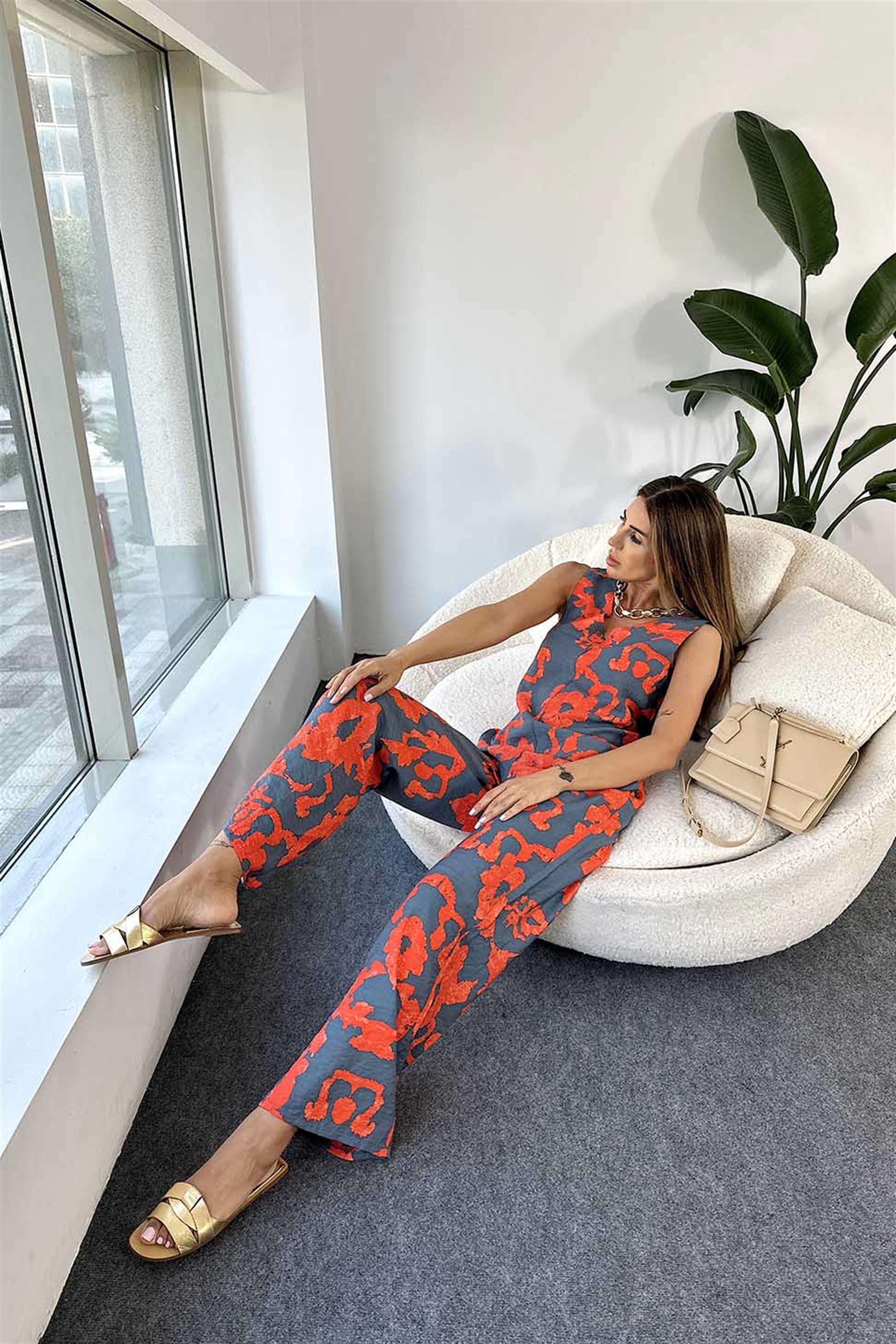 Premium Kalite Viskon Kumaş V Yaka Desenli Salaş Tulum Turuncu