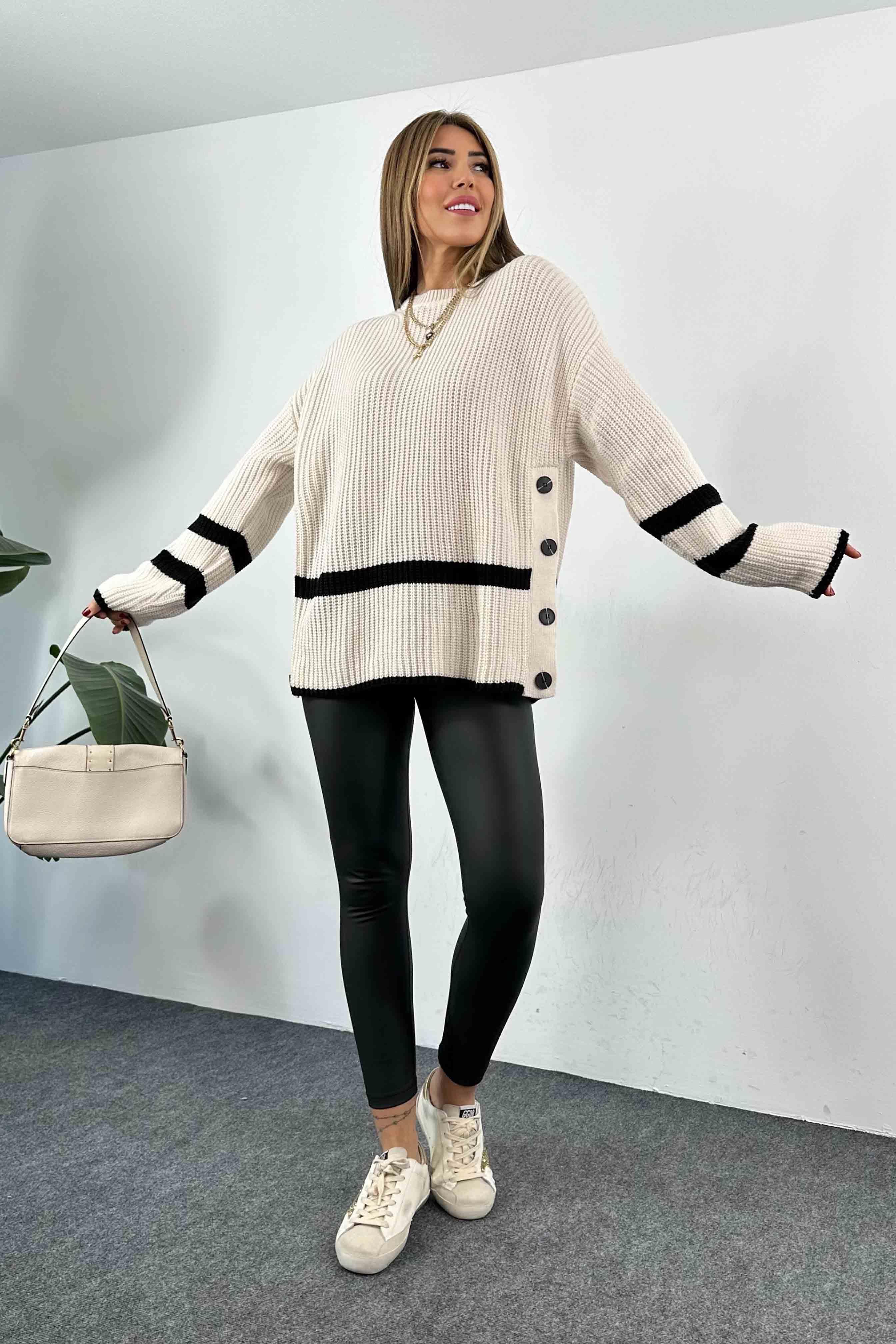 Selanik Örme Düğmeli Kadın Kazak Ekru