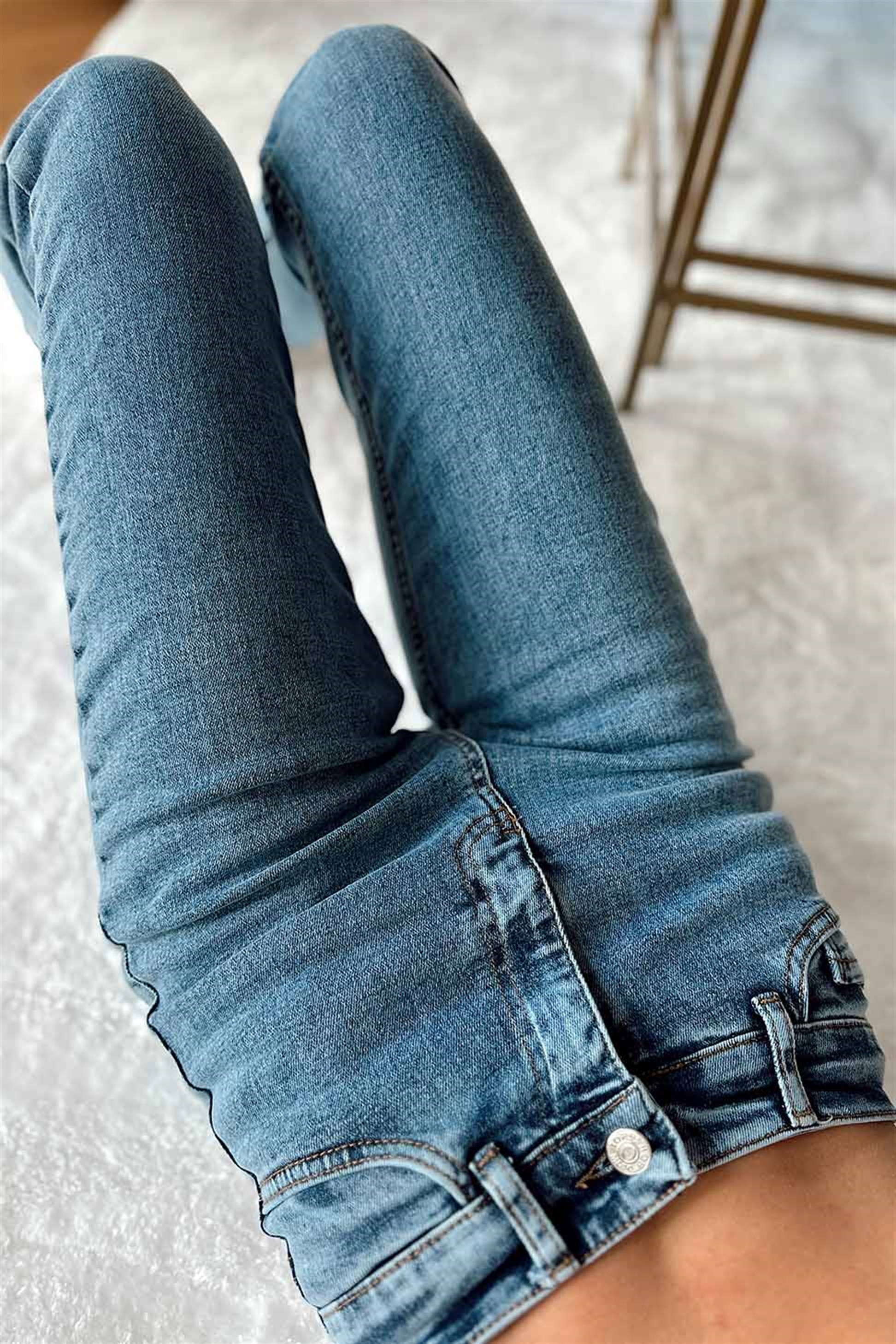 Topshop Paçası Kesik Mom Kesim Likralı Kadın Jean Pantolon Açık Mavi · 2