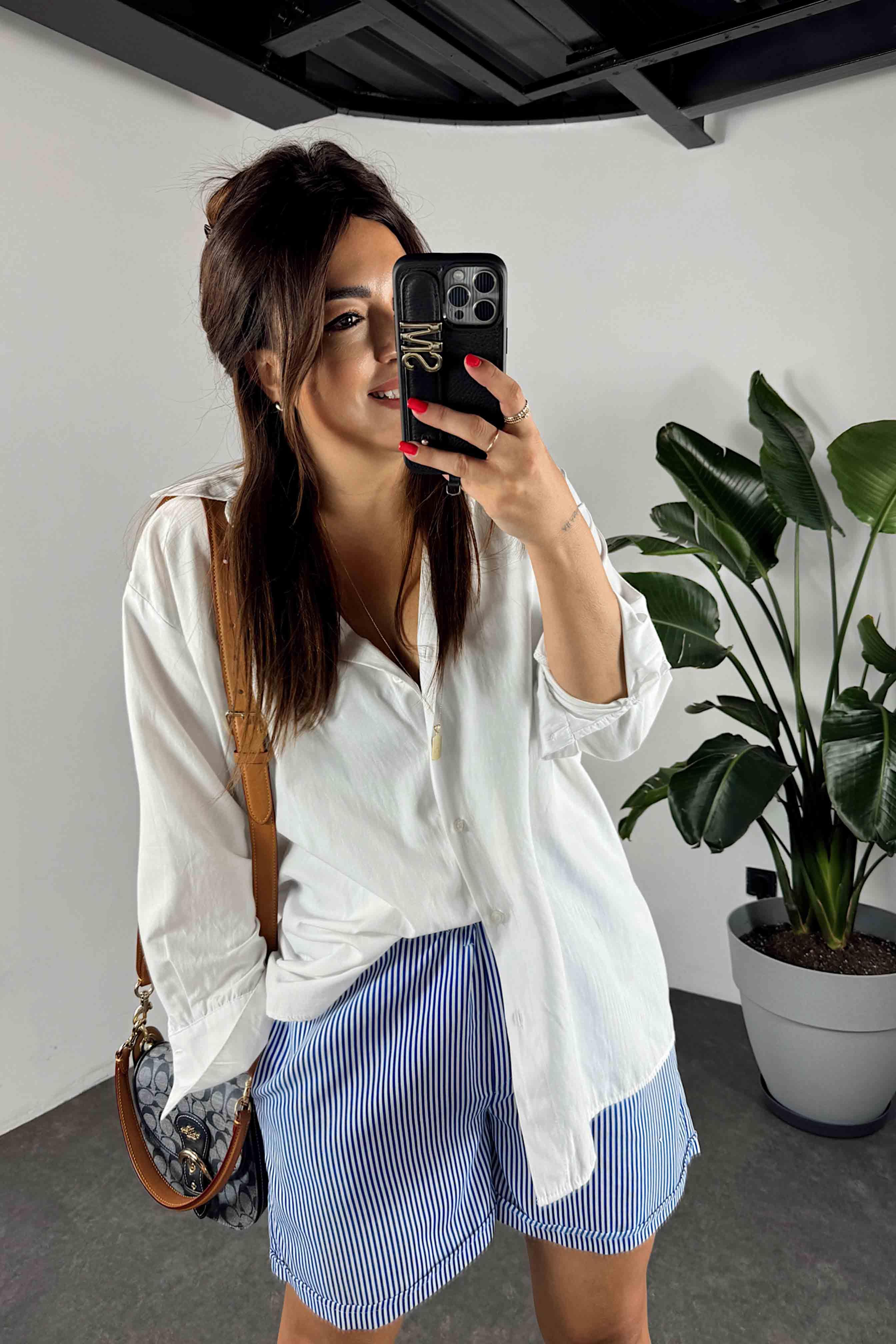 Viskon Kumaş Çizgili Şort Mavi