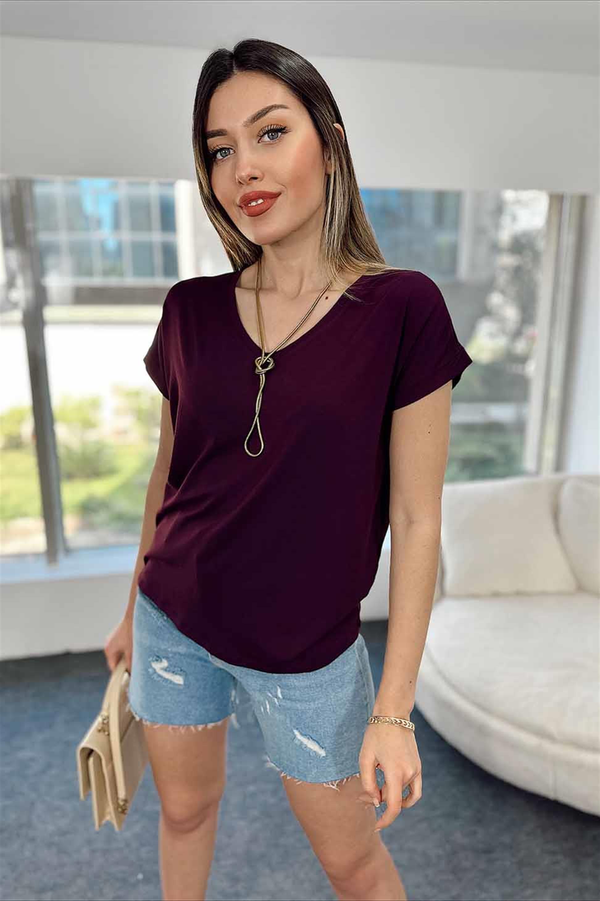 Viskon Kumaş V Yaka Likralı Tişört Mor