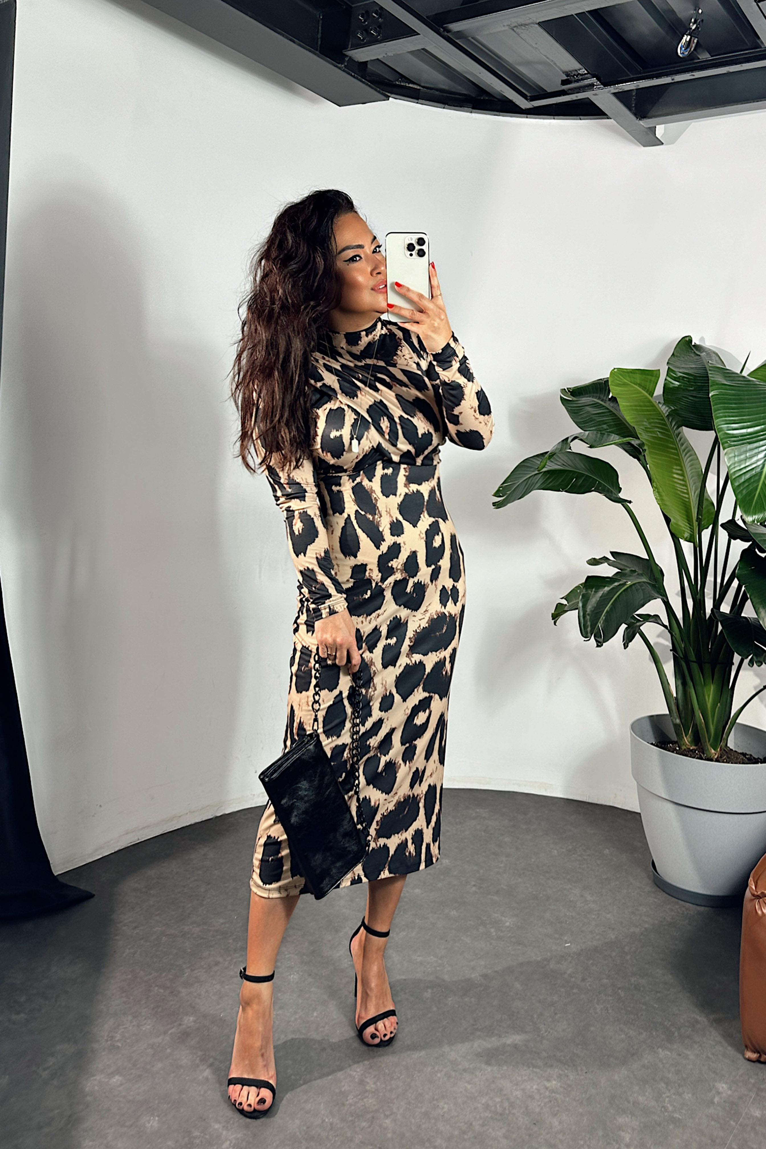 Yaka Büzgü Detaylı Leopar Maxi Elbise Leopar