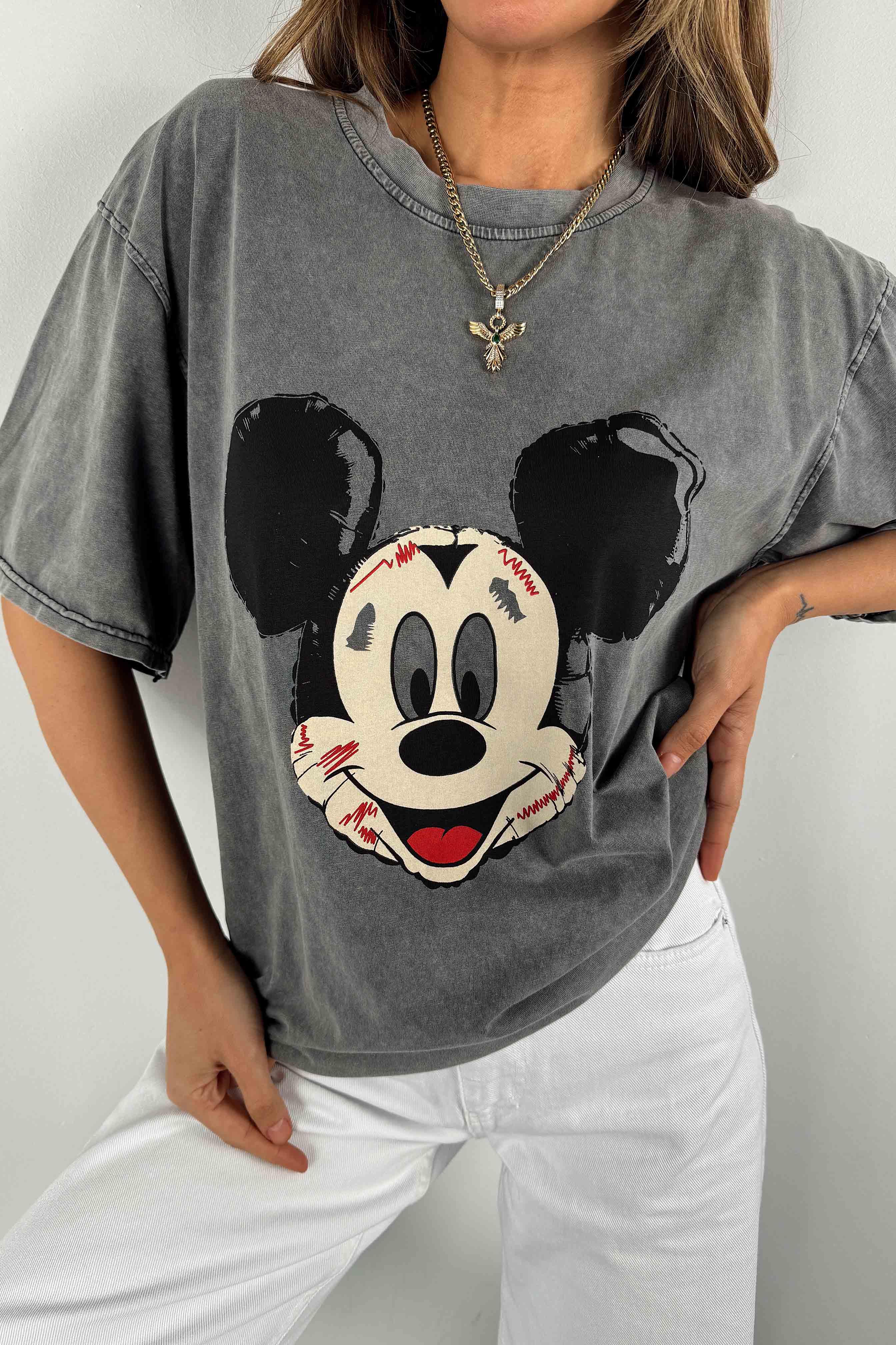 Yıkamalı Tasarım Mickey Baskılı Oversize Kadın Tişört Antrasit