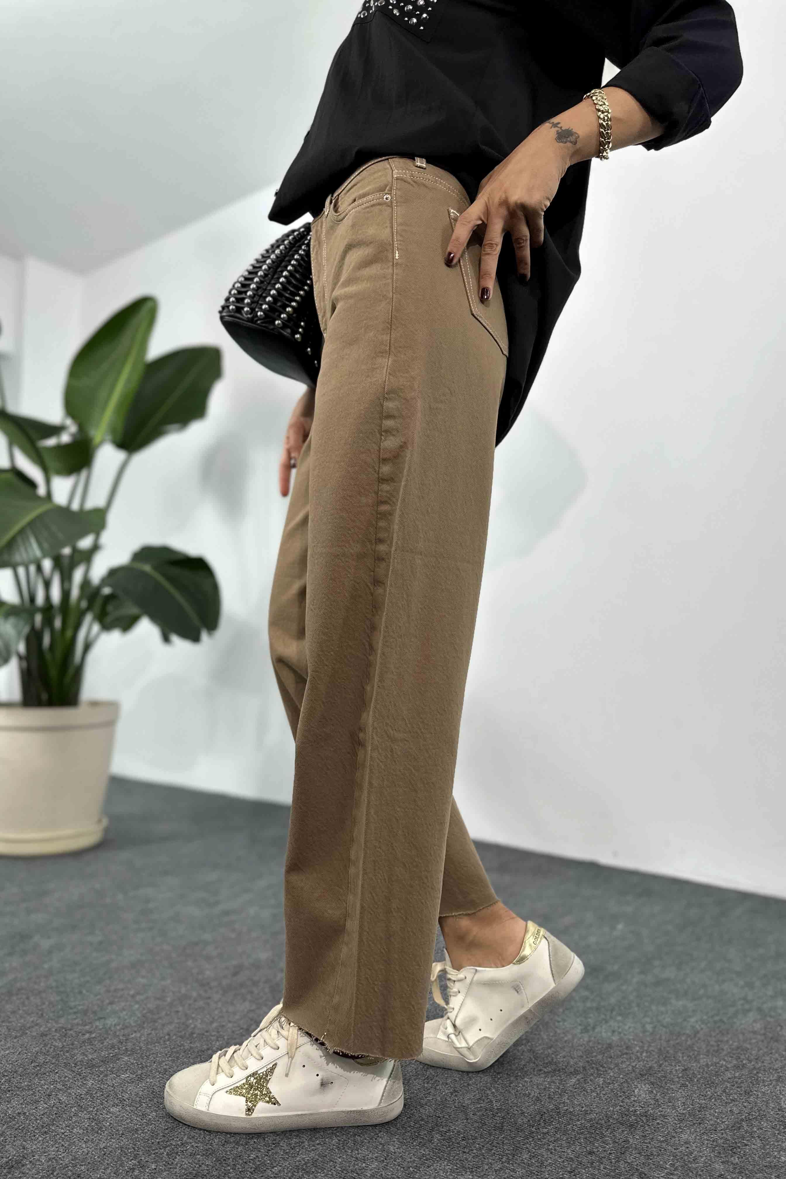Yüksek Bel Paçası Kesik Boyfriend Jean Pantolon Camel