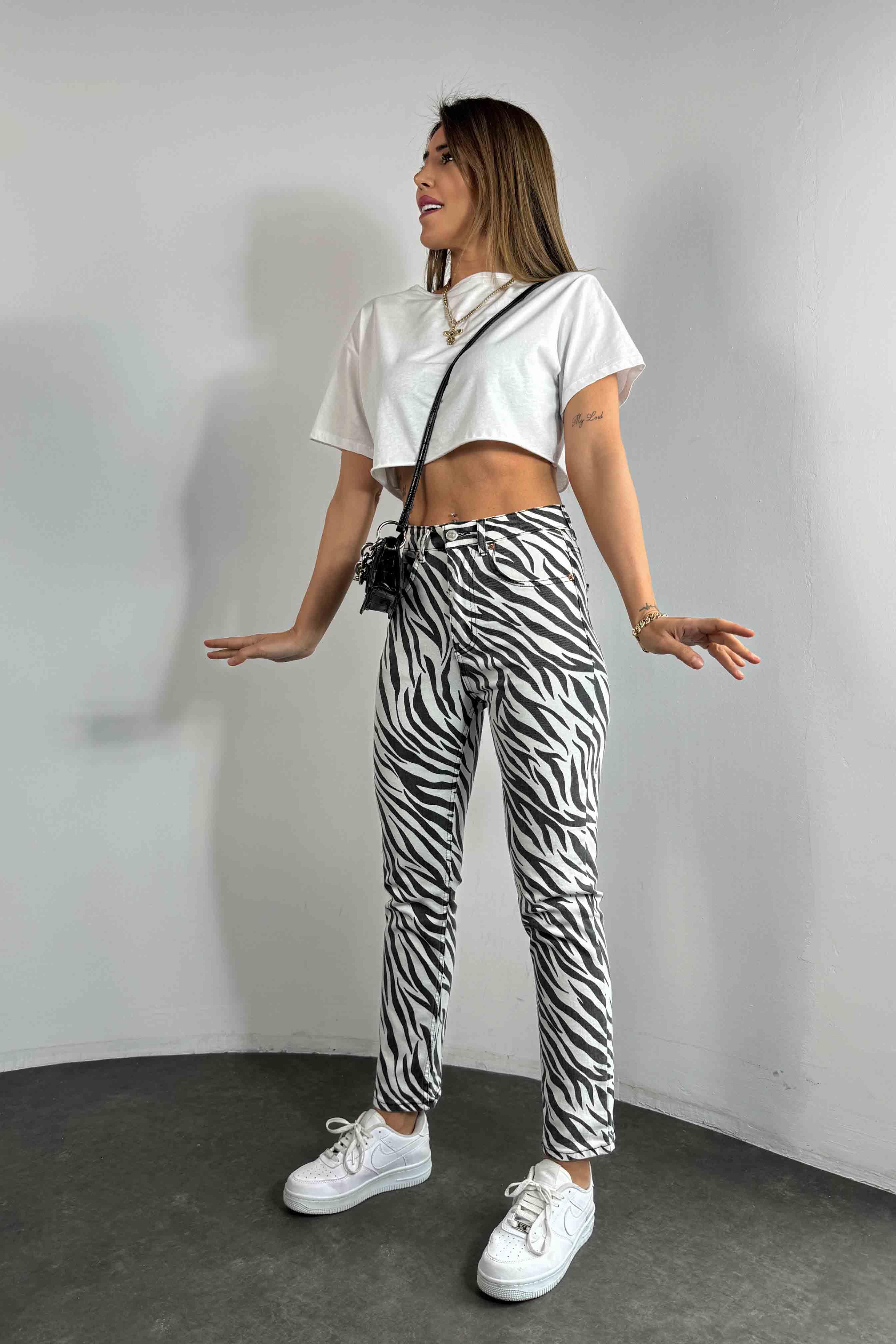 Yüksek Bel Zebra Desen Kadın Mom Jean Siyah