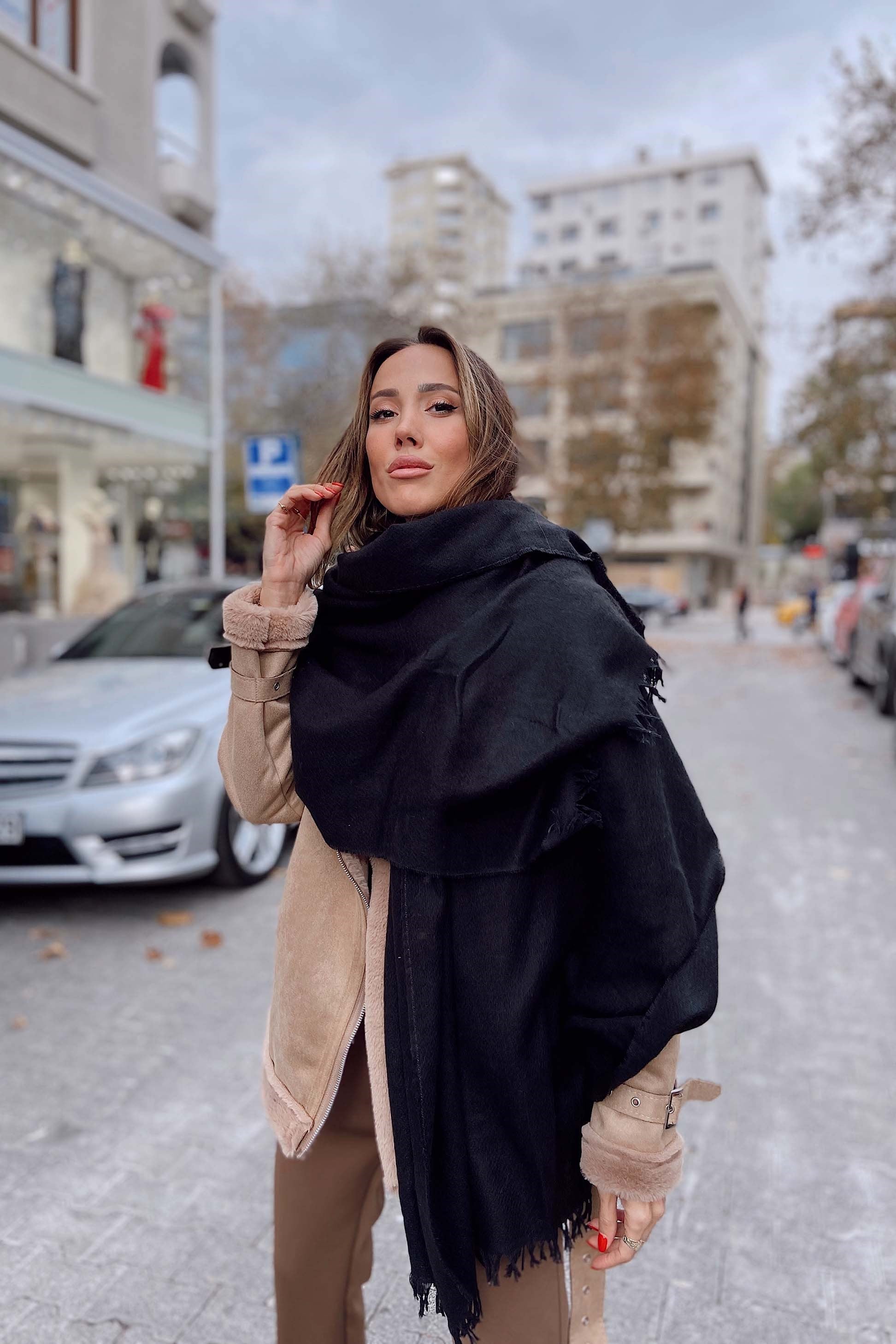 Yumuşak Dokulu Şal Siyah