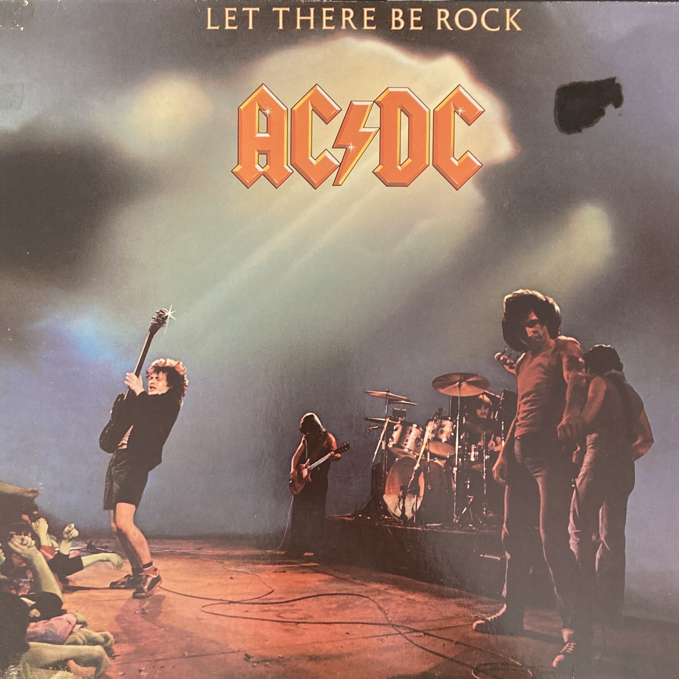 AC/DC - LET THERE BE ROCK