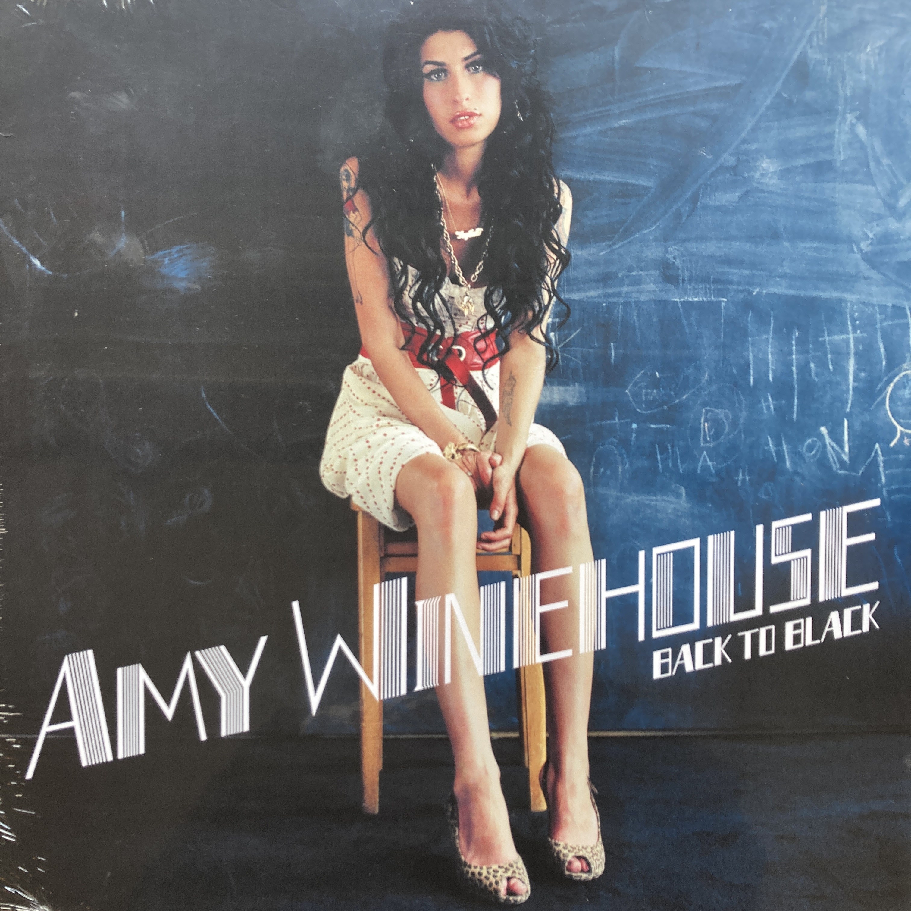 AMY WINEHOUSE – BACK TO BLACK
