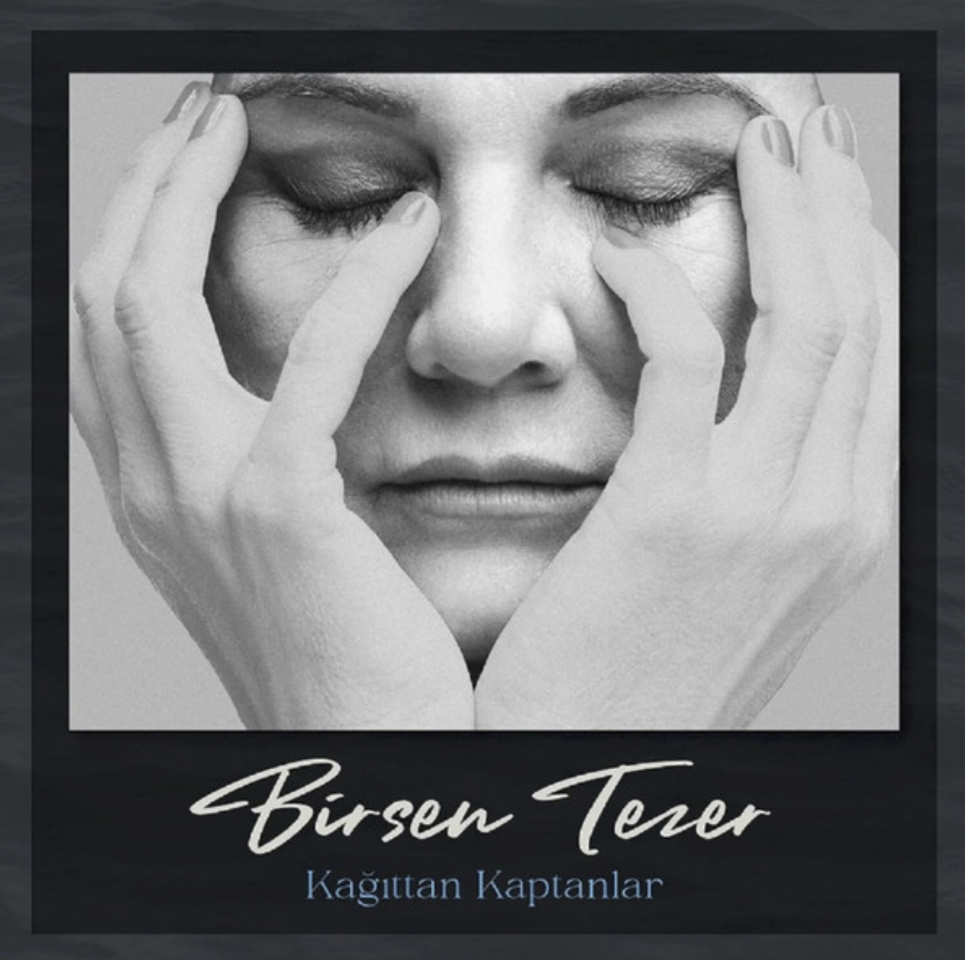 BIRSEN TEZER – KAĞITTAN KAPTANLAR