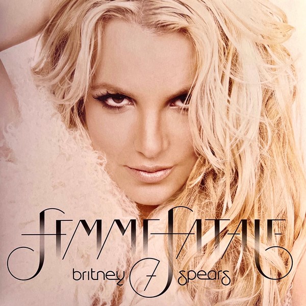 BRITNEY SPEARS - FEMME FATALE  (GRİ MERMER DESENLİ PLAK) 