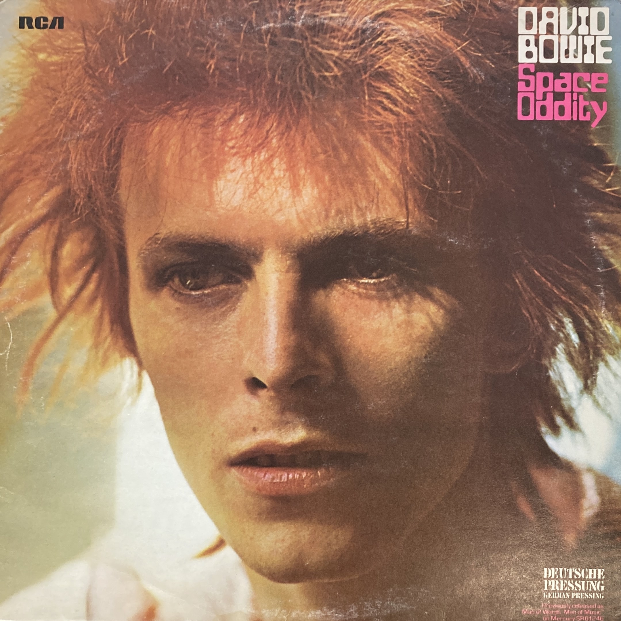 DAVID BOWIE - SPACE ODDITY