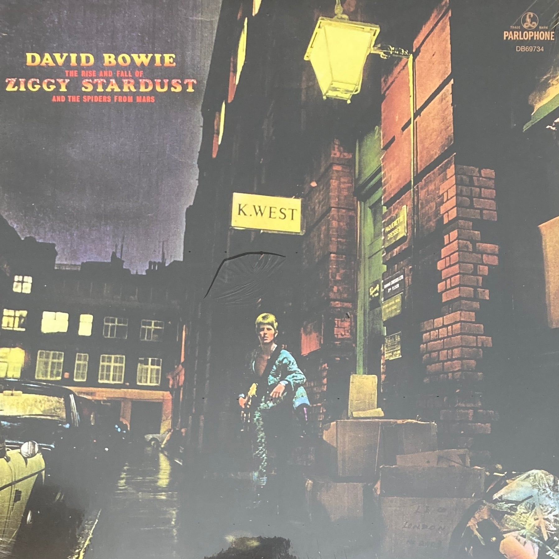 DAVID BOWIE – THE RISE AND FALL OF ZIGGY STARDUST AND THE SPIDERS FROM MARS