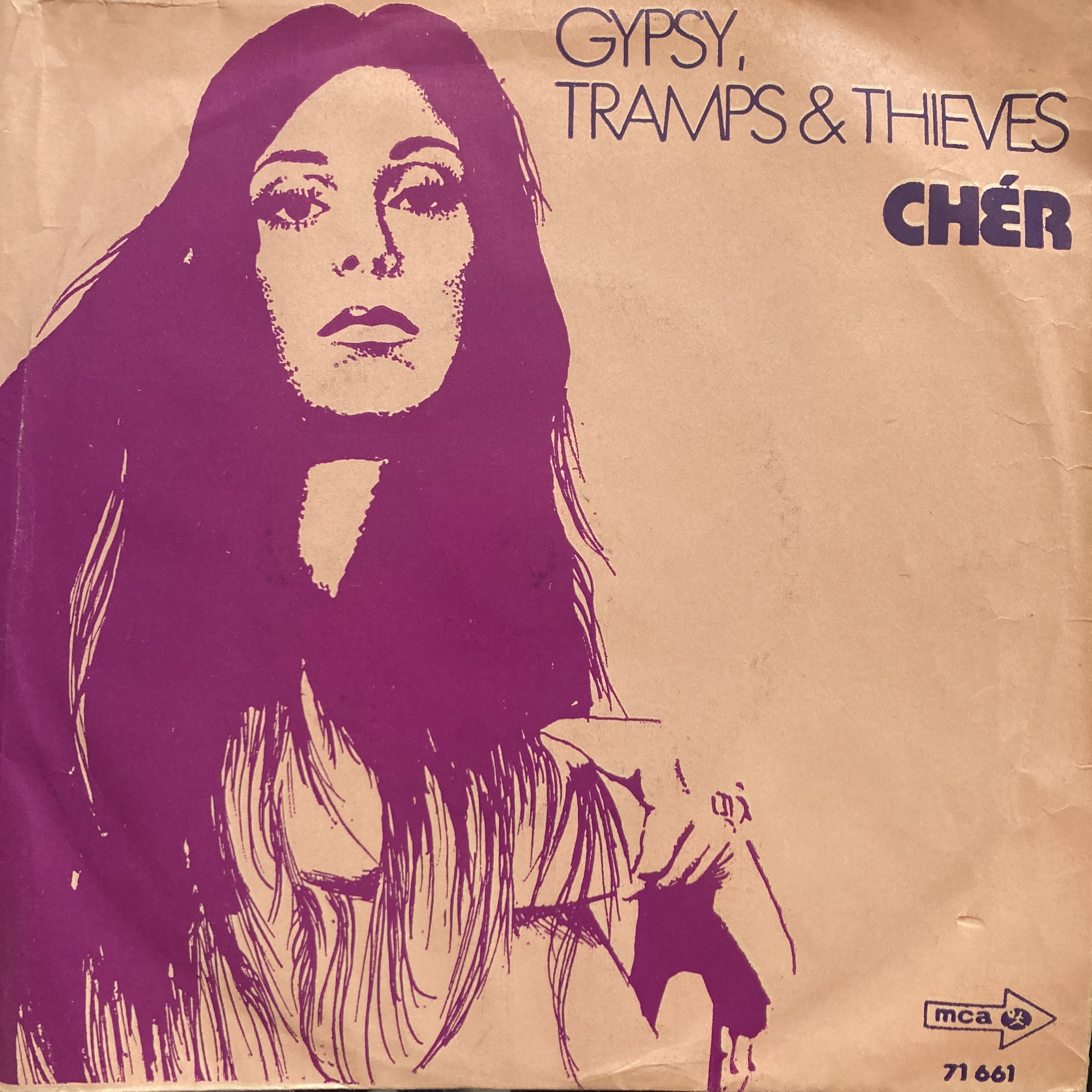 HÉR – GYPSYS, TRAMPS & THIEVES