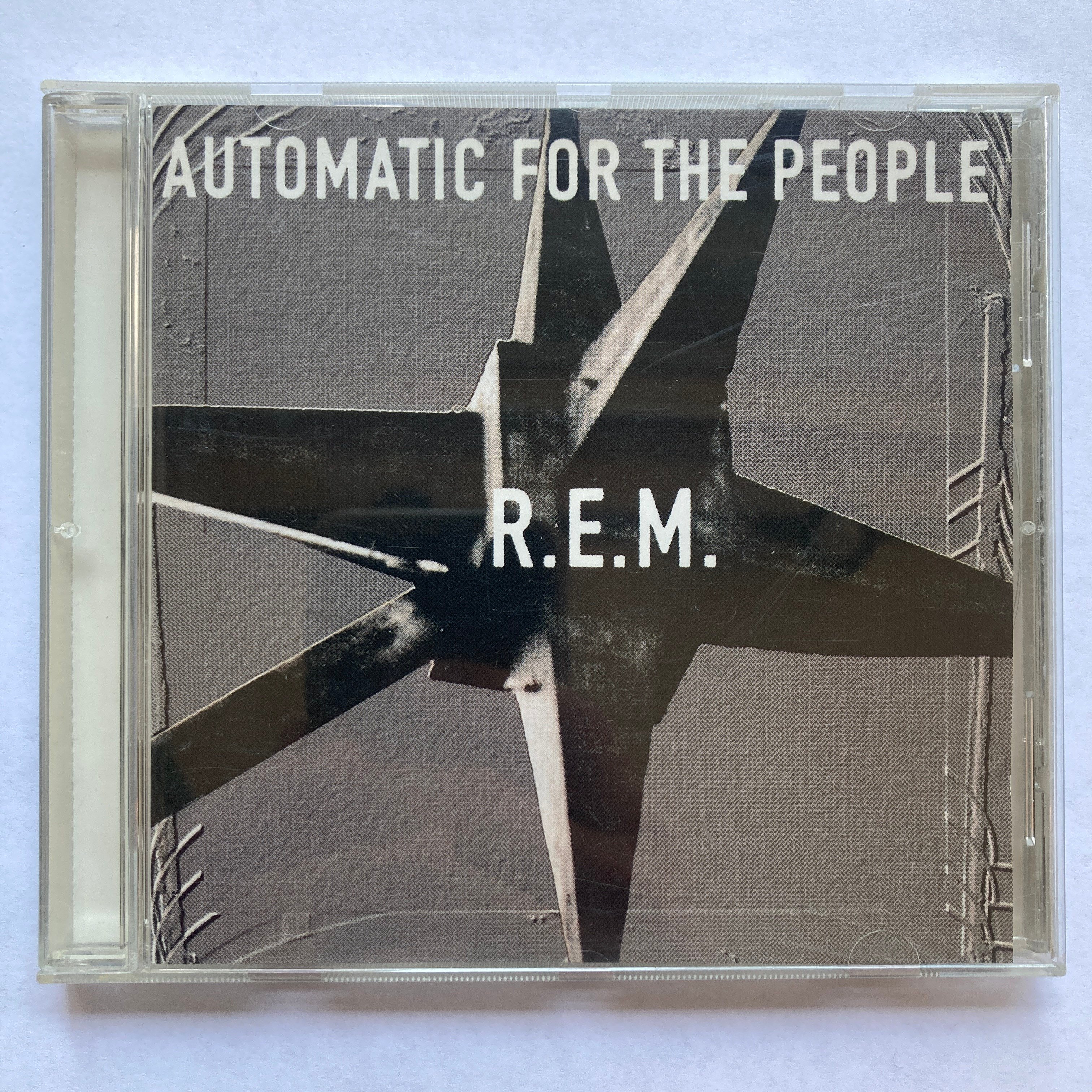 R.E.M. – AUTOMATIC FOR THE PEOPLE