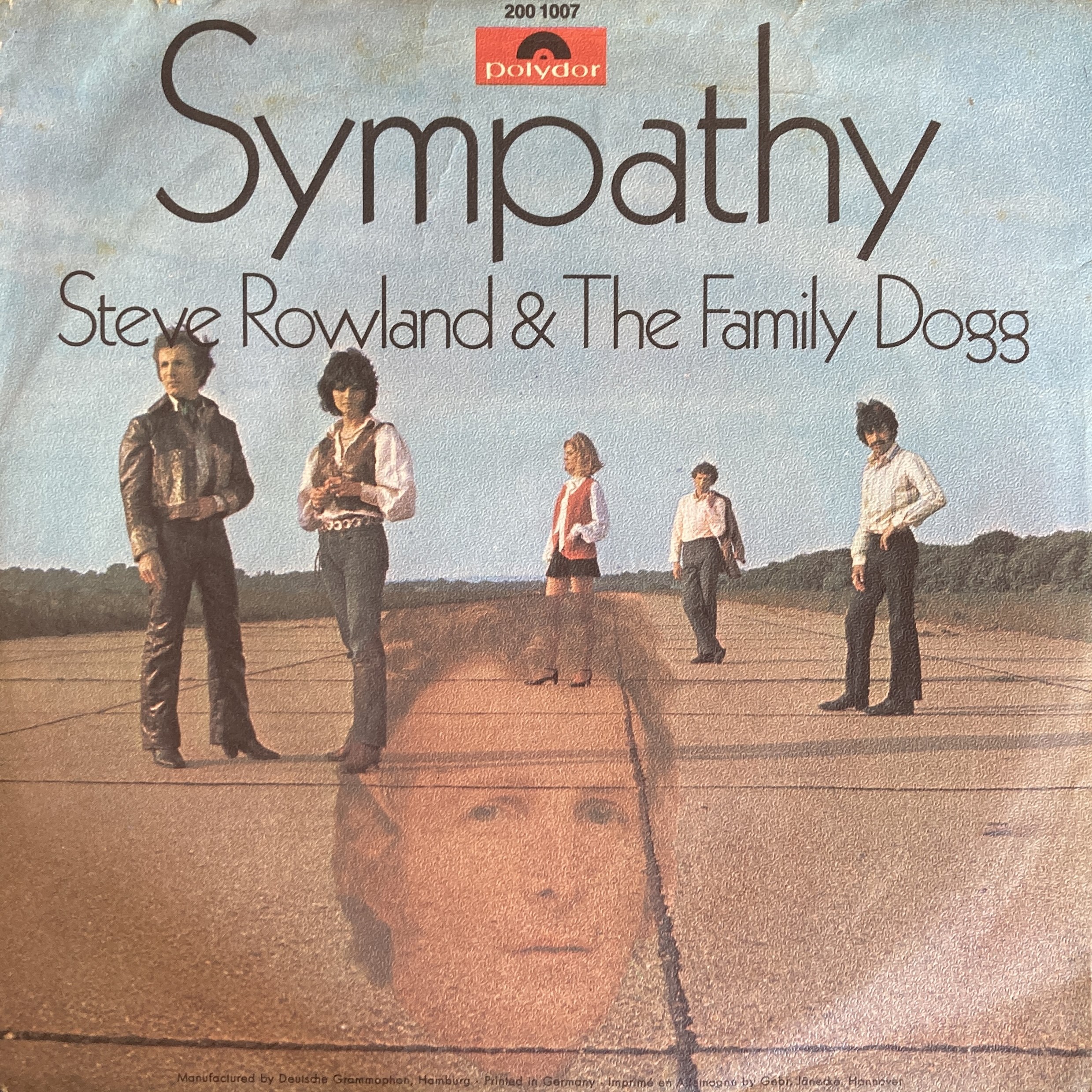 TEVE ROWLAND & THE FAMILY DOGG – SYMPATHY