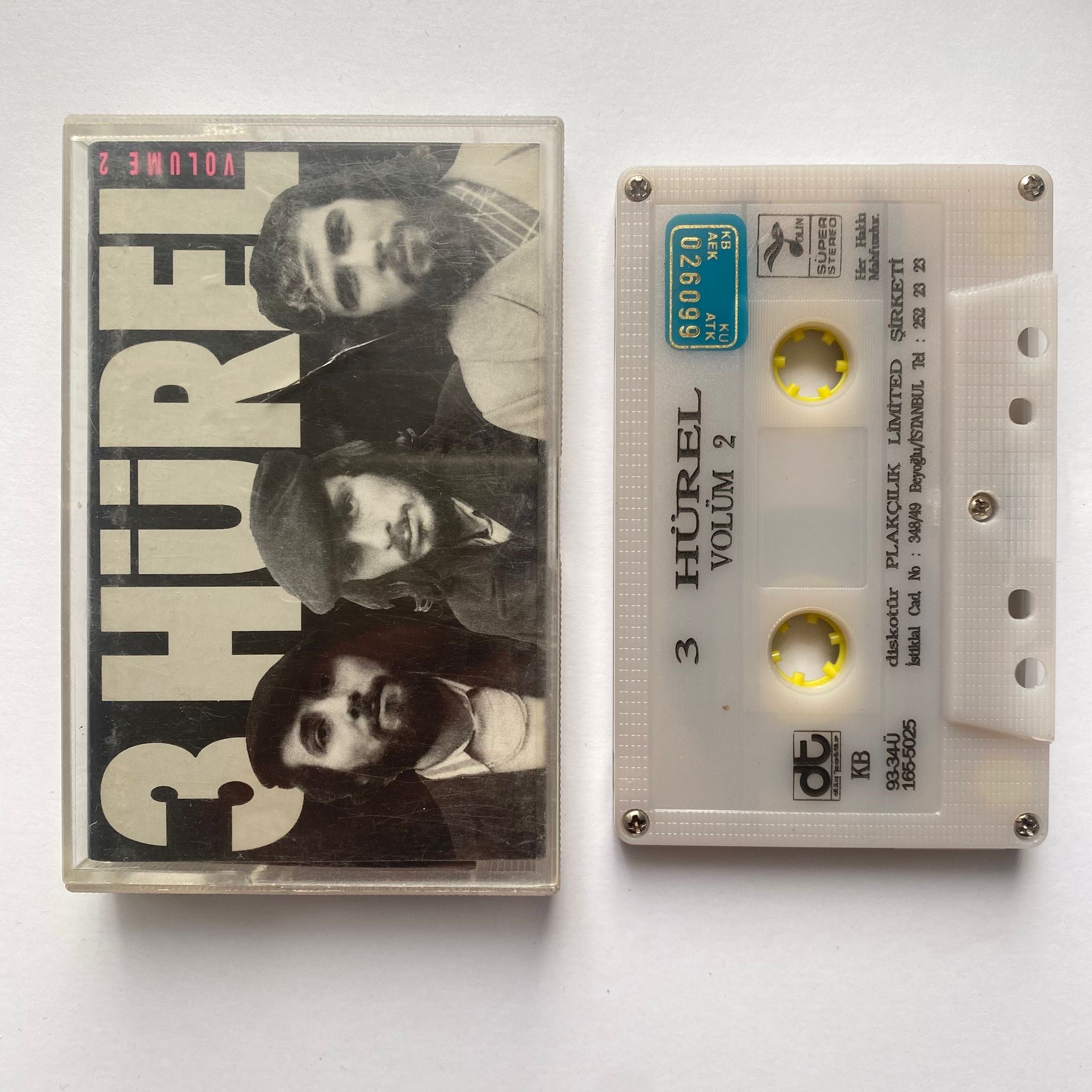 3 HÜREL - VOLUME 2