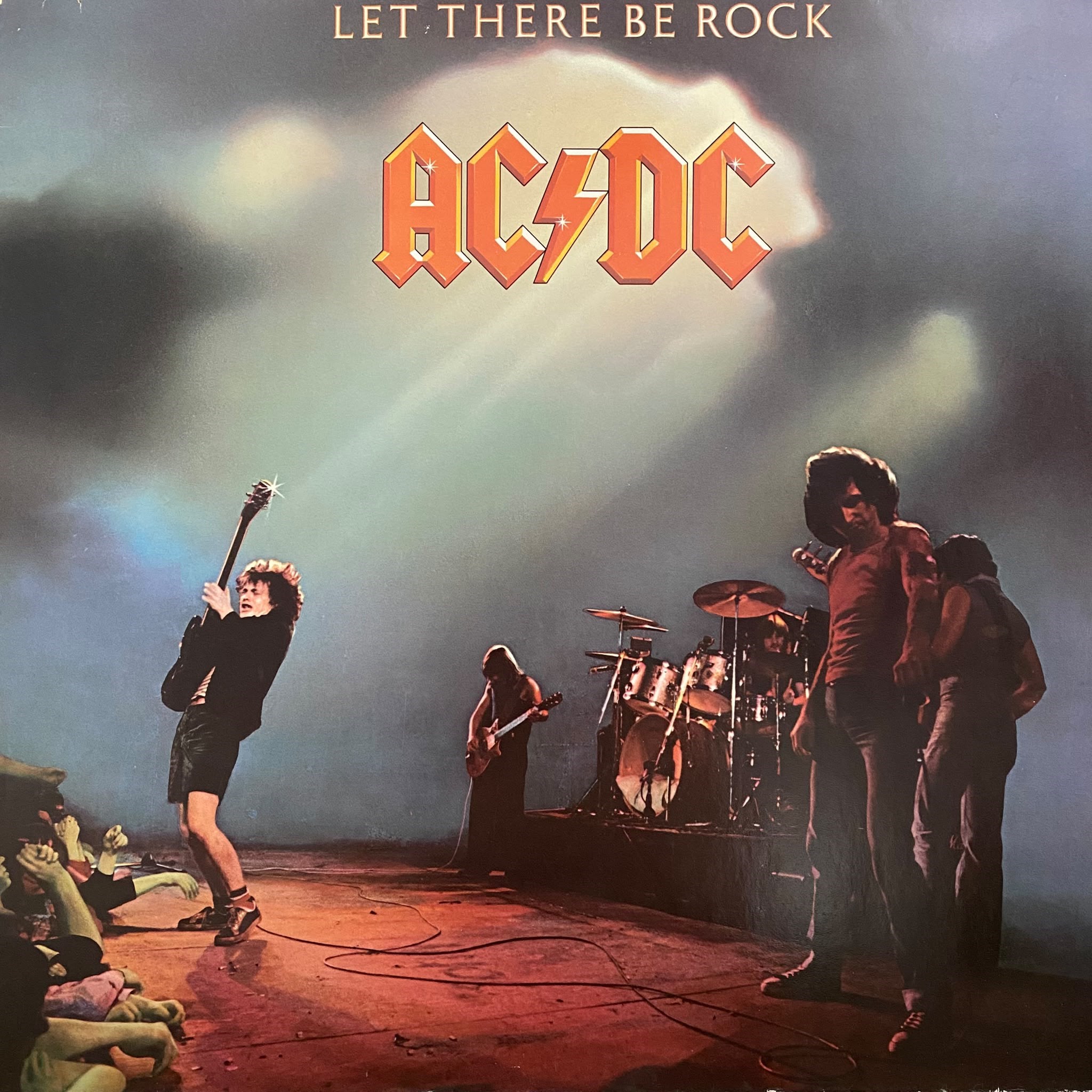 AC/DC - LET THERE BE ROCK