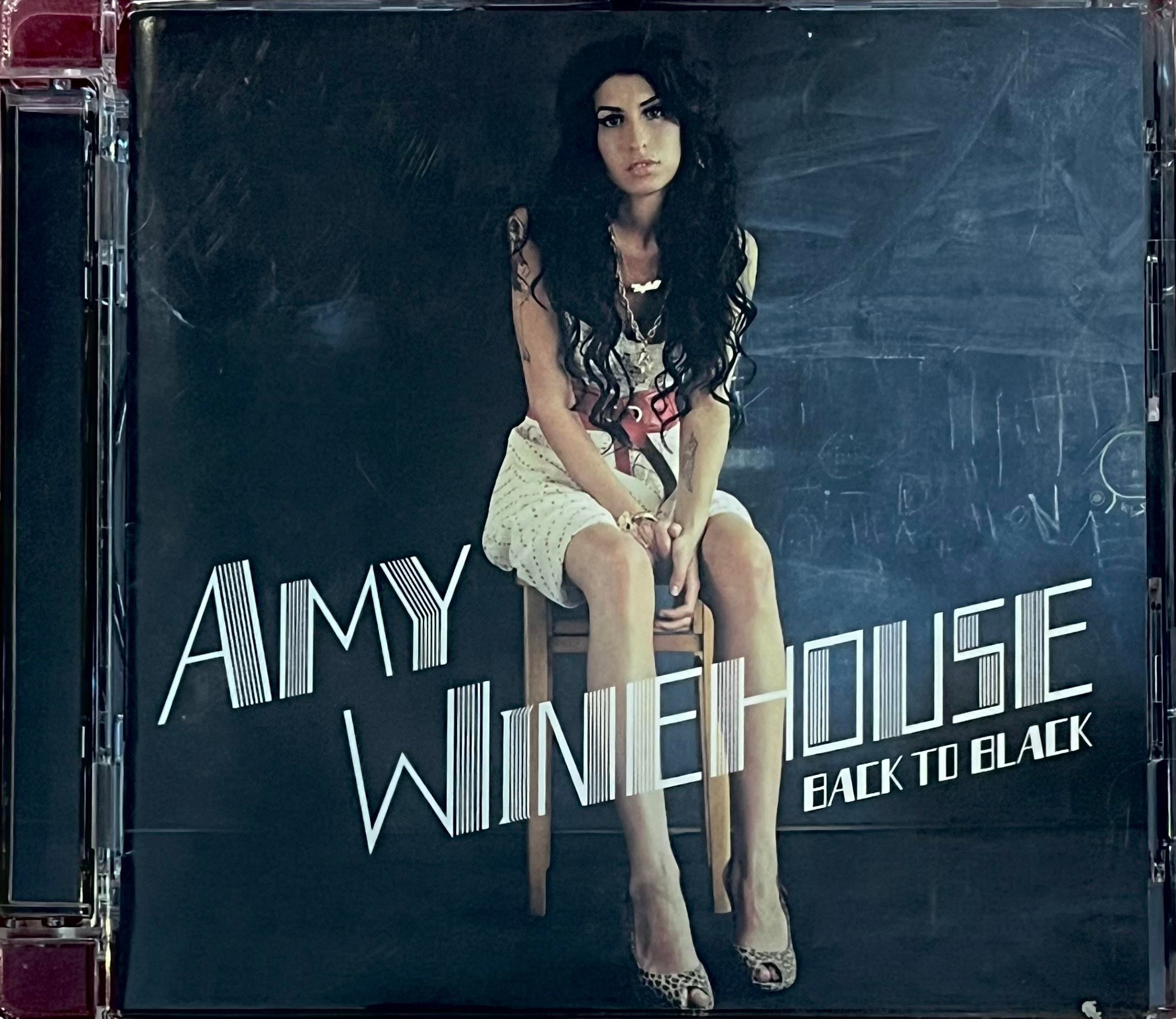 AMY WINEHOUSE- BACK TO BLACK