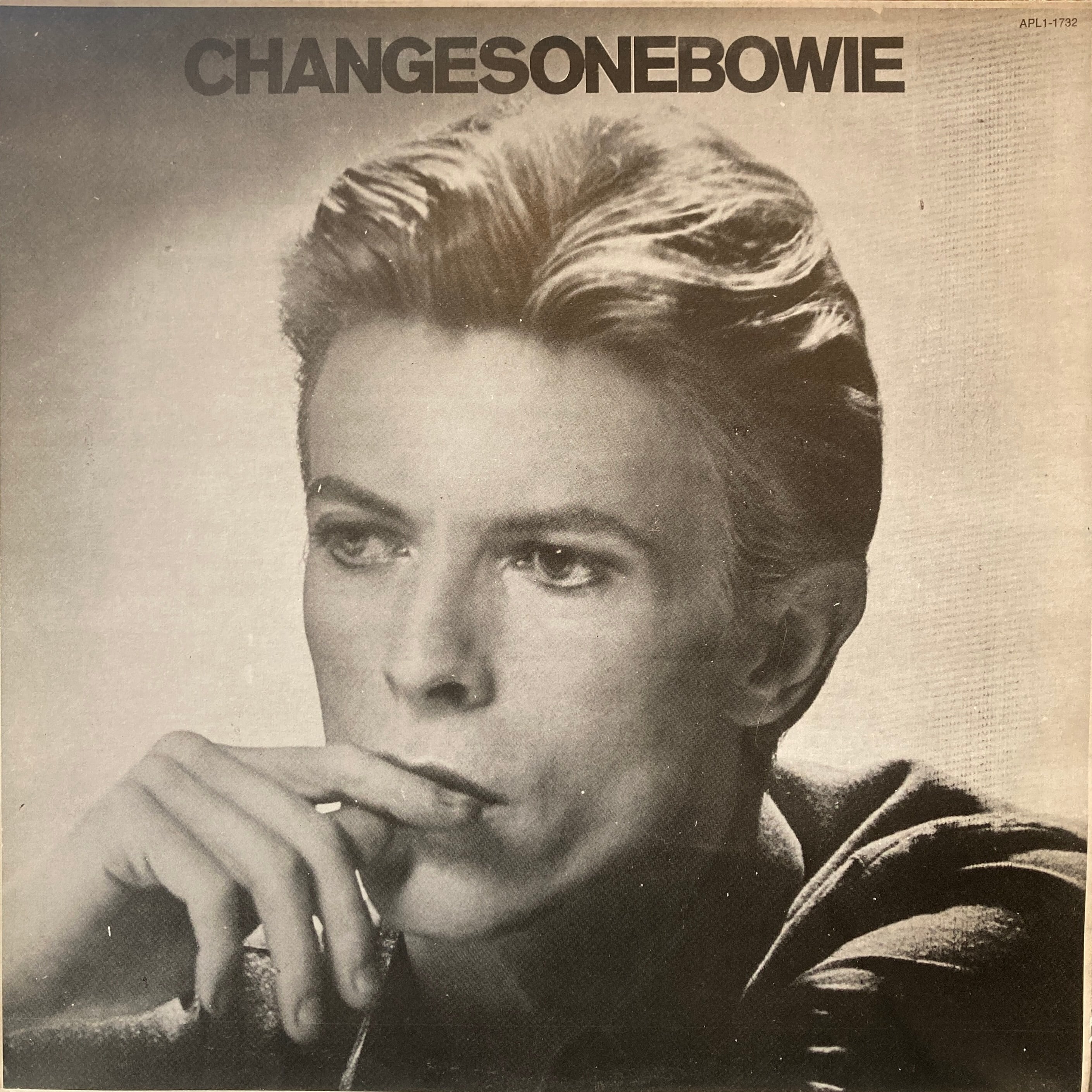 DAVID BOWIE - CHANGESONEBOWIE