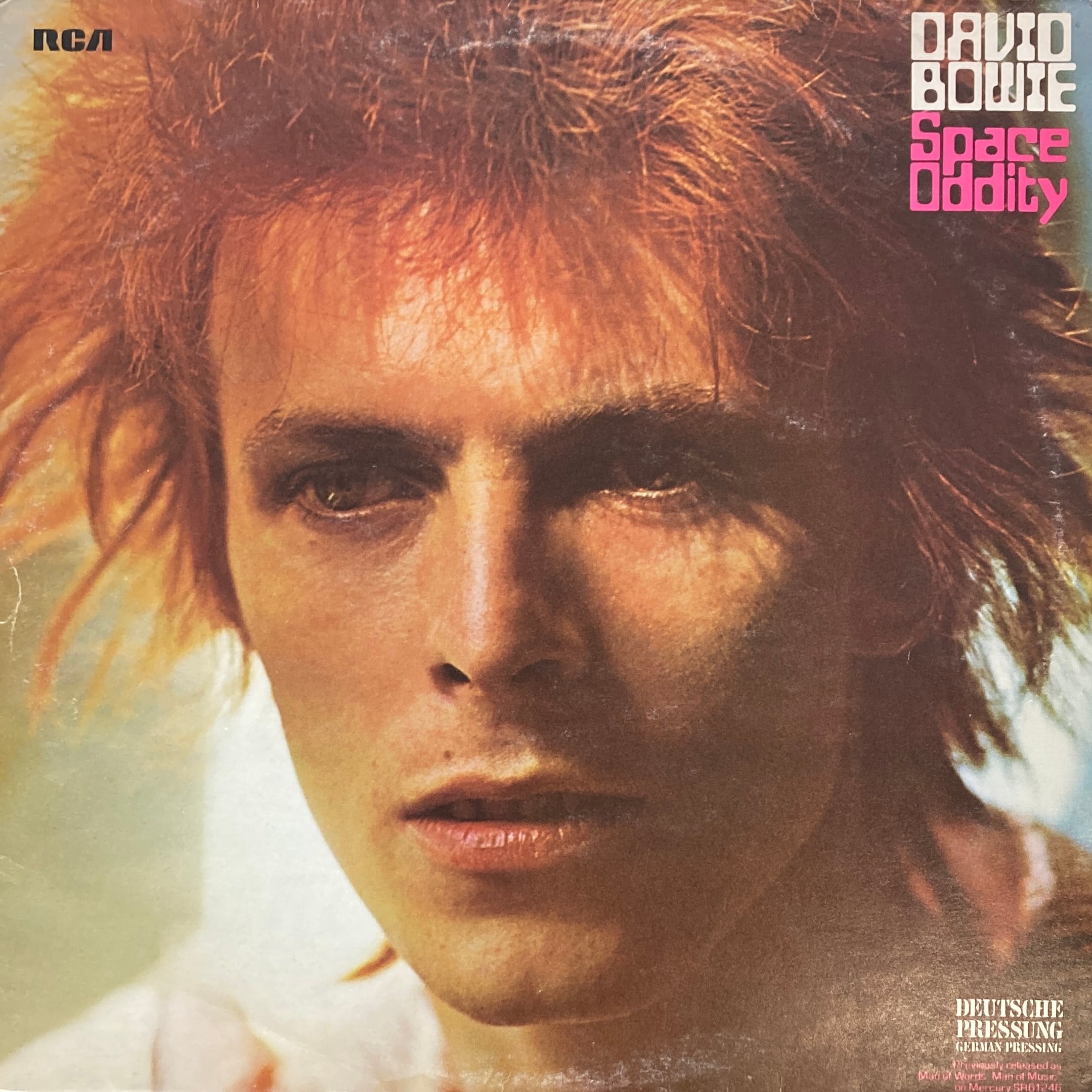 DAVID BOWIE - SPACE ODDITY