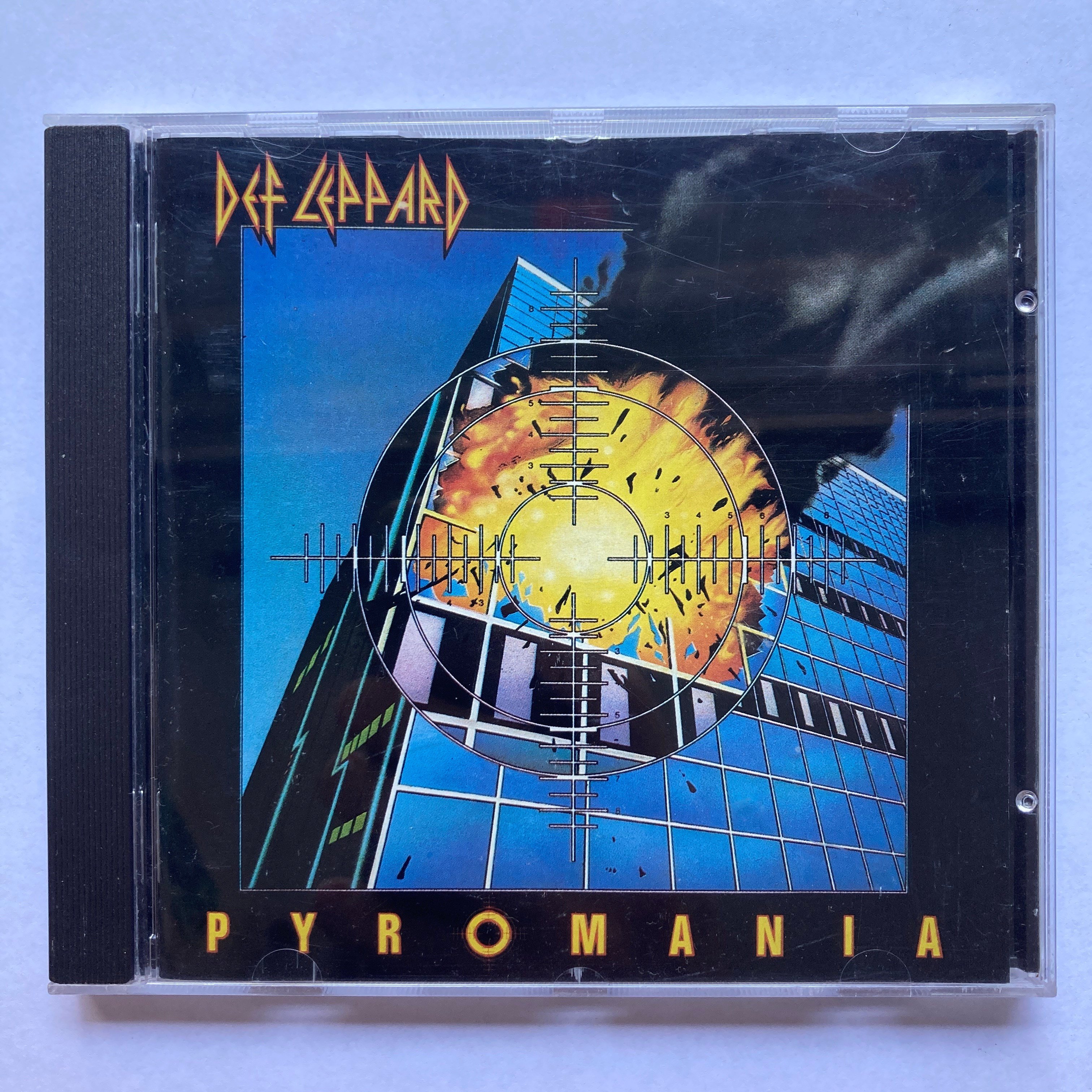 DEF LEPPARD – PYROMANIA