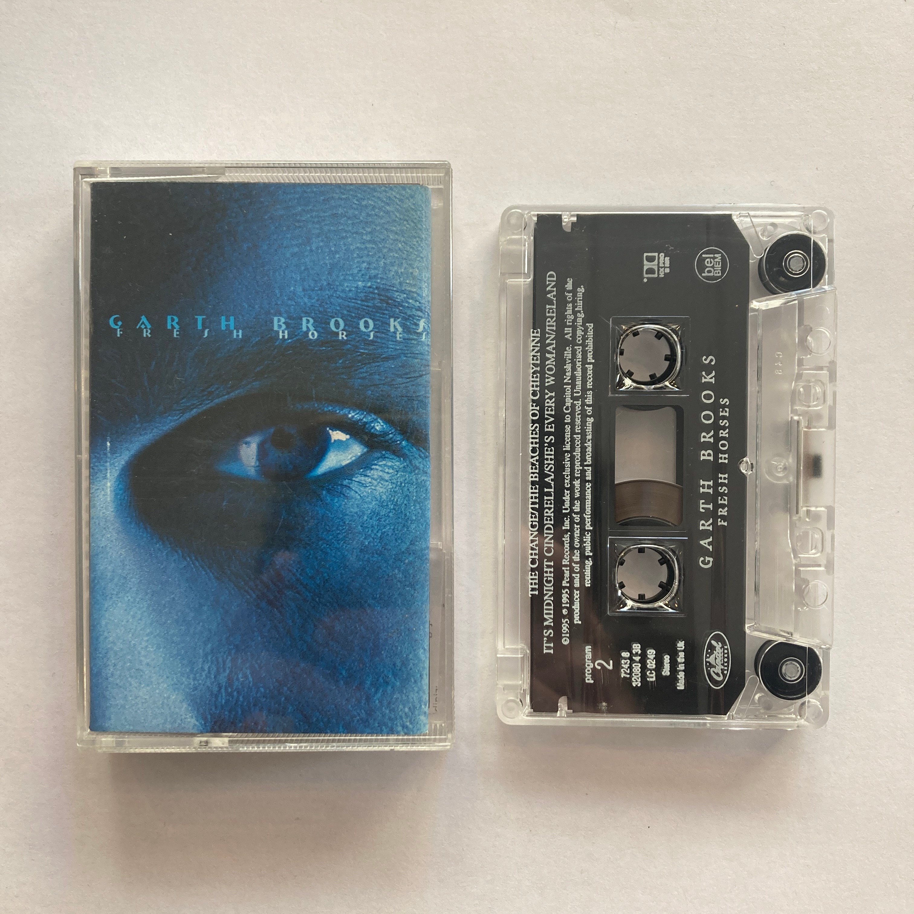 GARTH BROOKS - FRESH HORSES