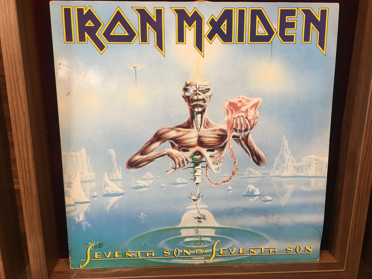 IRON MAIDEN - SEVENTH SON OF A SEVENTH SON