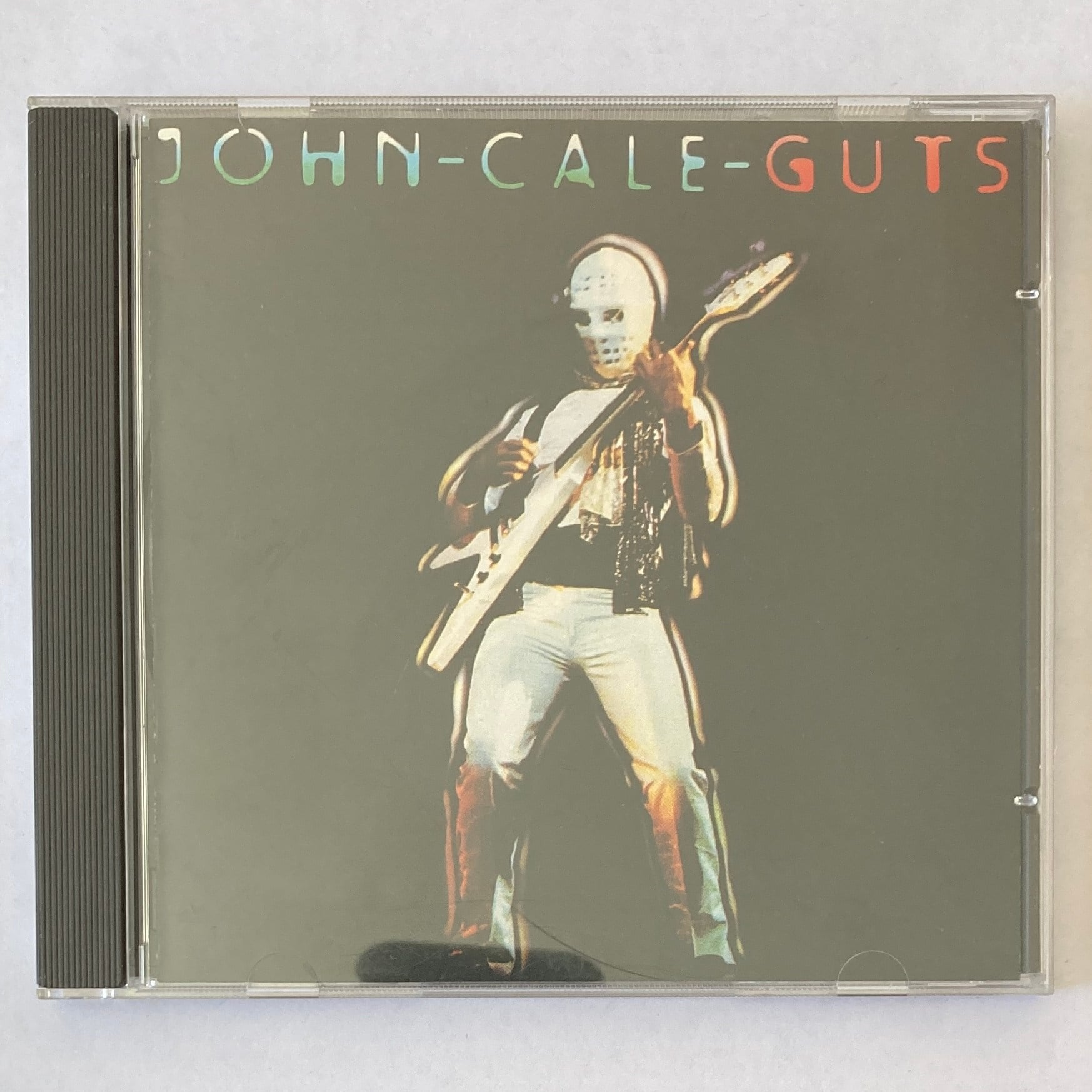 JOHN CALE – GUTS
