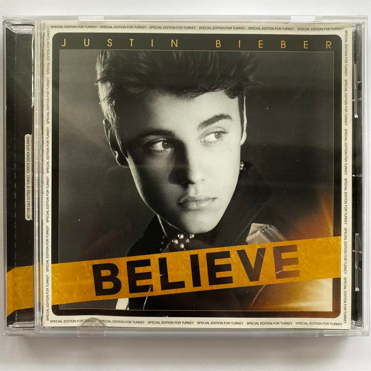 JUSTIN BIEBER - BELIEVE