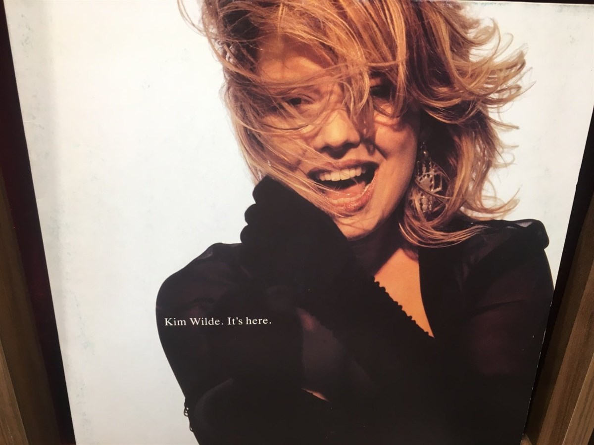 KIM WILDE - IT'S HERE