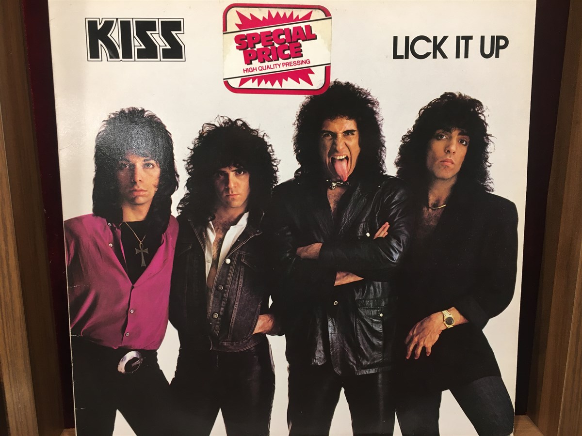 KISS - LICK IT UP (İKİNCİ EL)