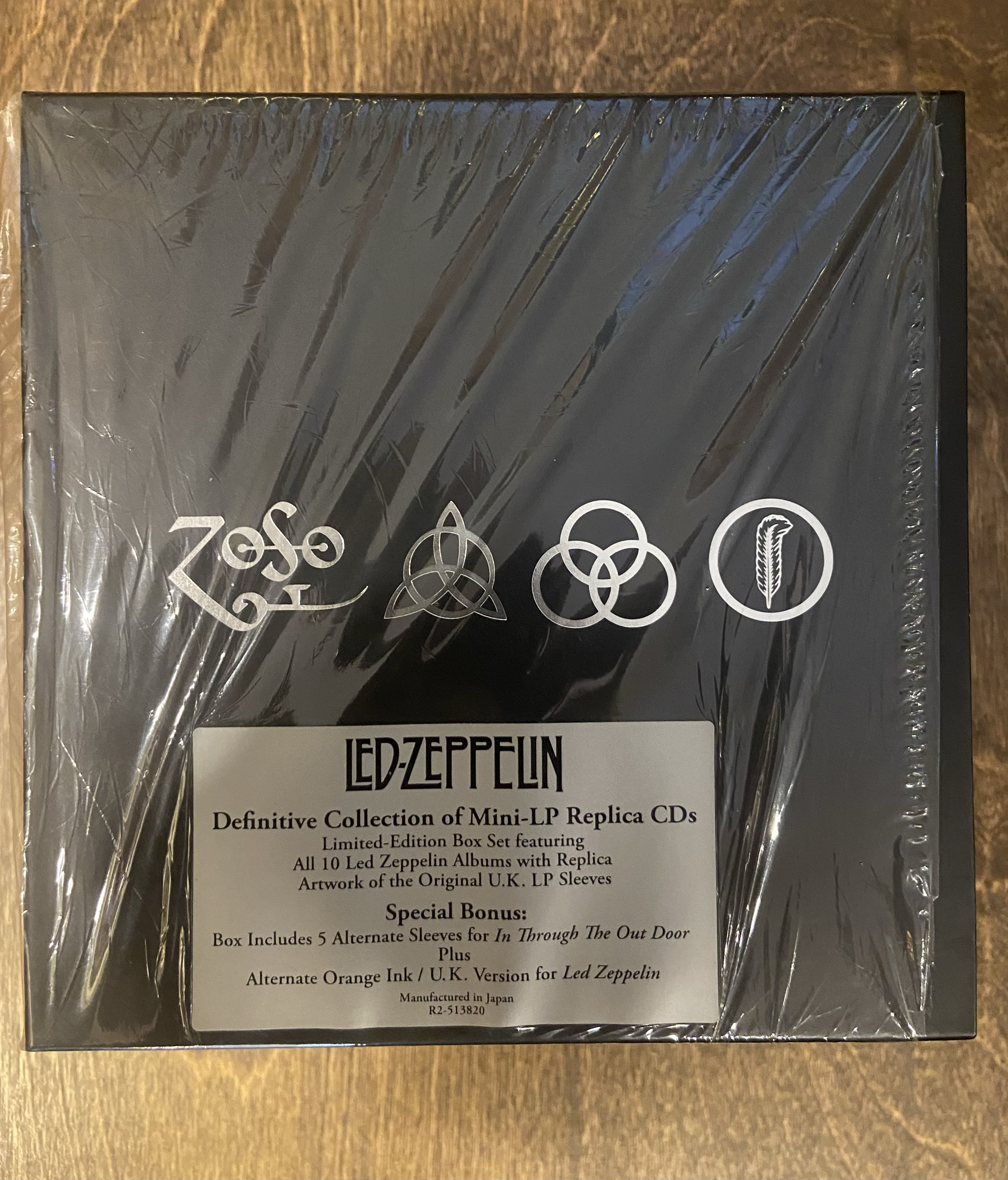 LED ZEPPELIN - DEFINITIVE COLLECTION OF MINI LP REPLICA CD's