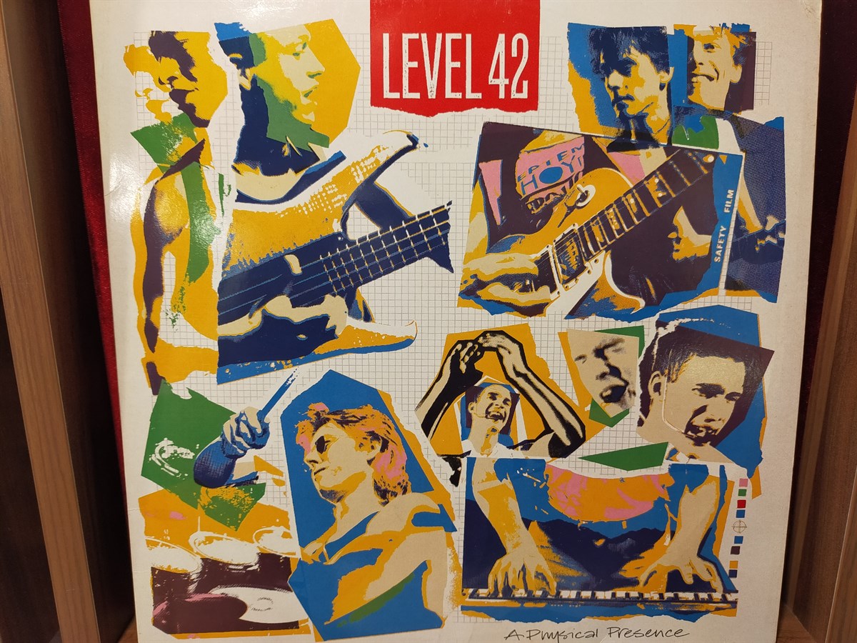 Level 42 ‎– A Physical Presence