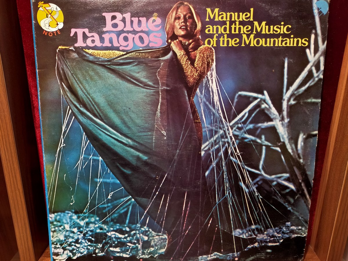 MANUEL AND THE MUSIC OF THE MOUNTAINS - BLUE TANGOS 