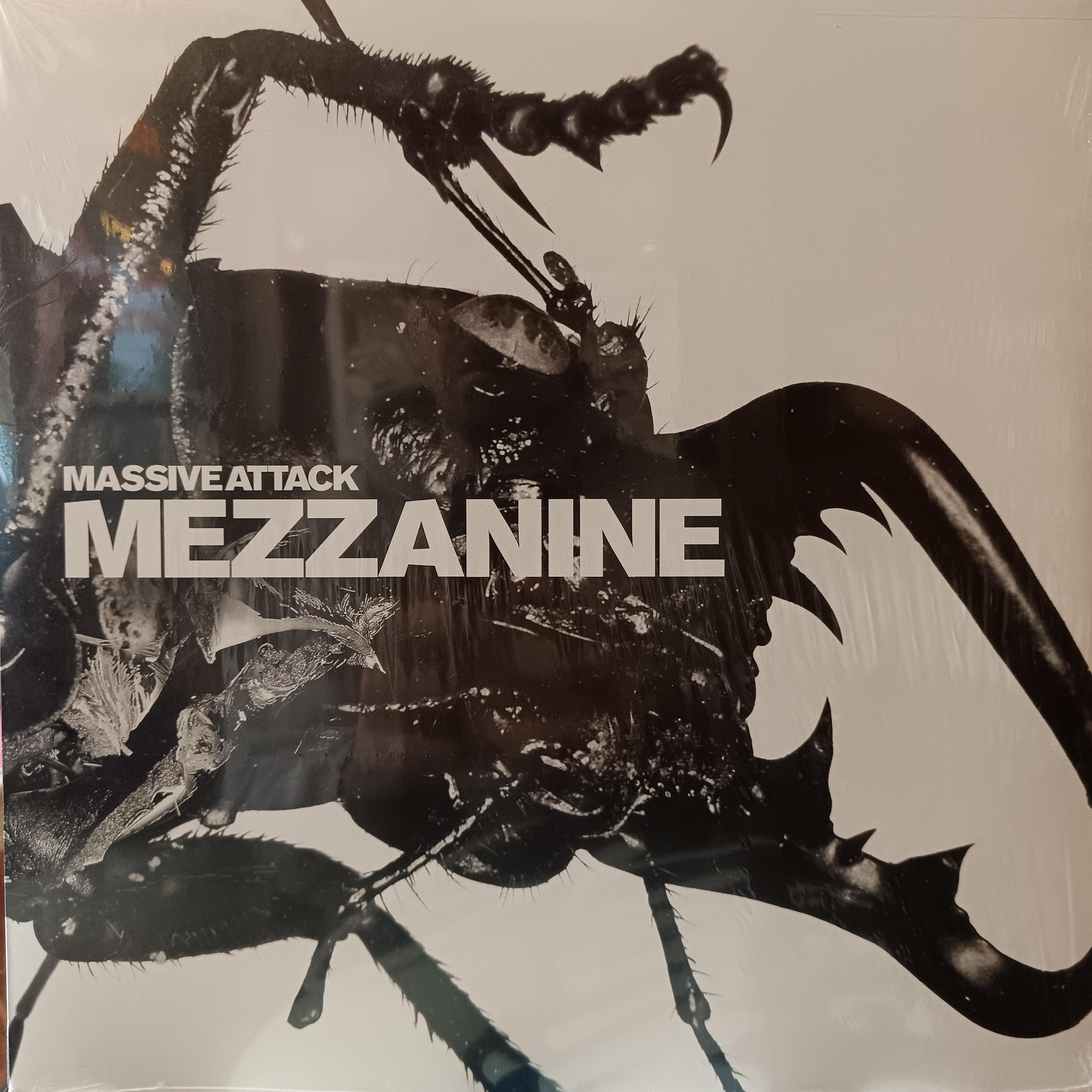 MASSIVE ATTACK - MEZZANINE 