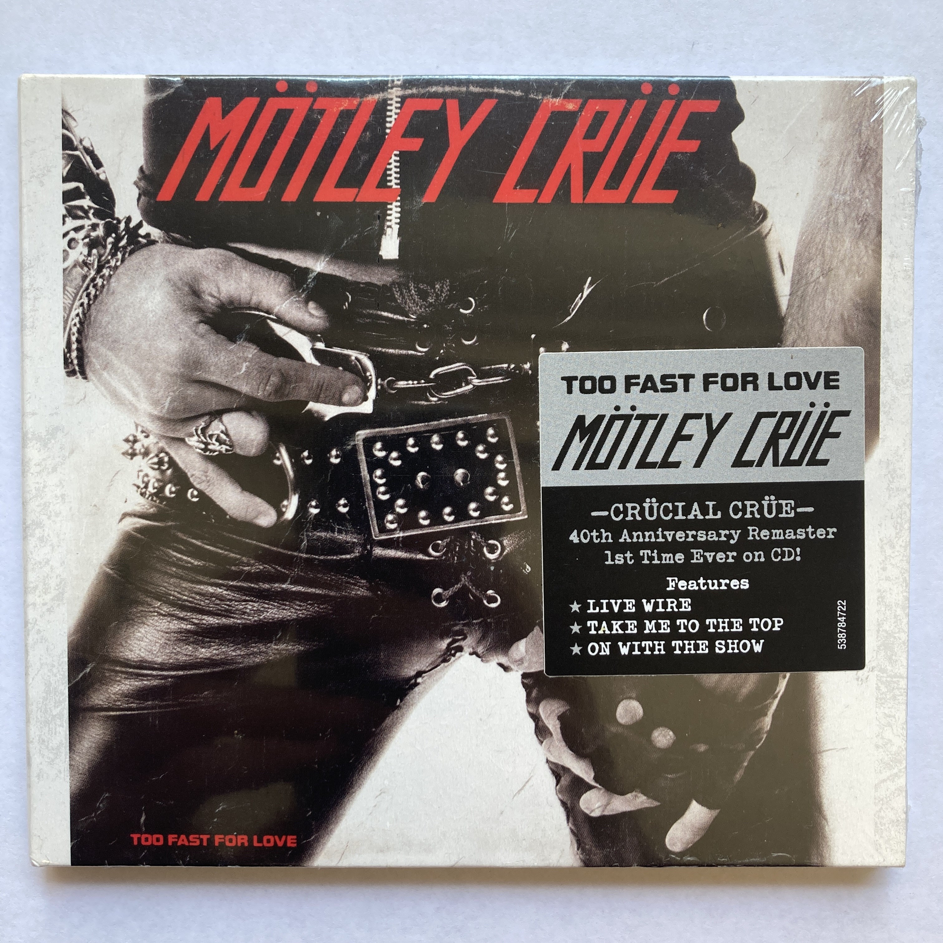 MÖTLEY CRÜE – TOO FAST FOR LOVE