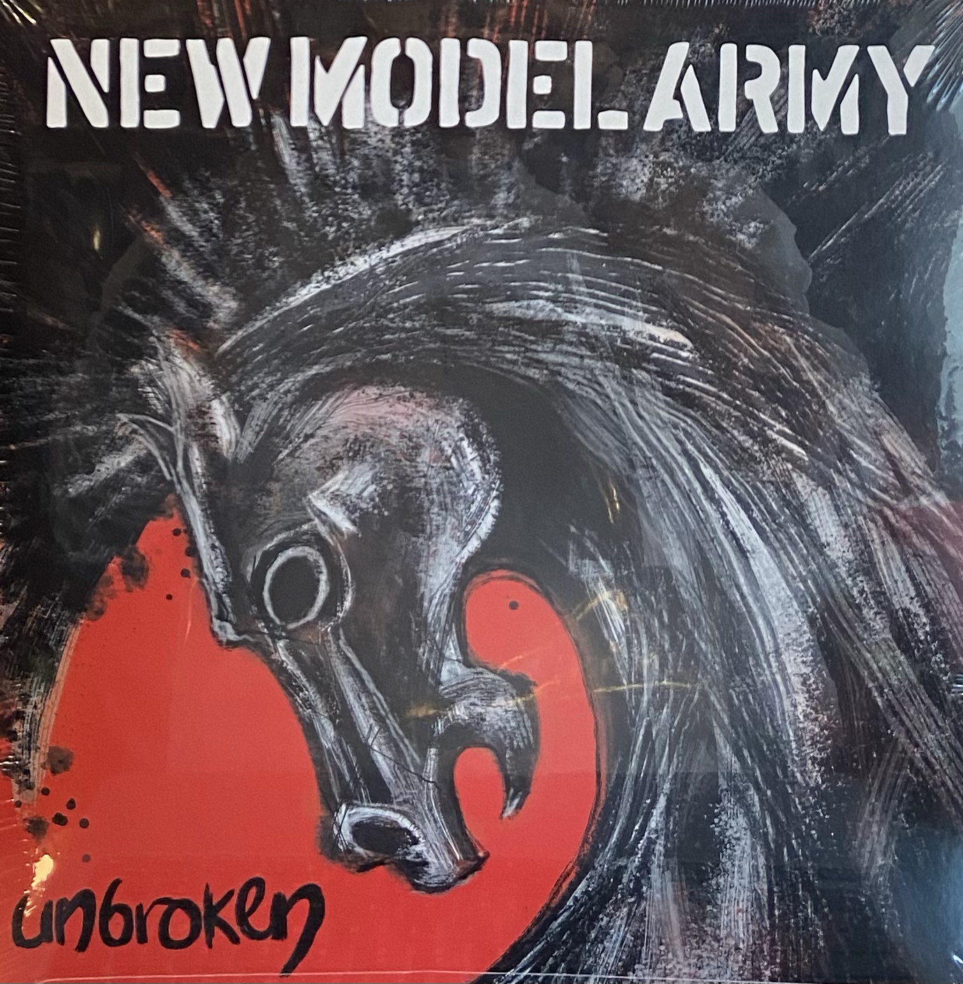 NEW MODEL ARMY - UNBROKEN 