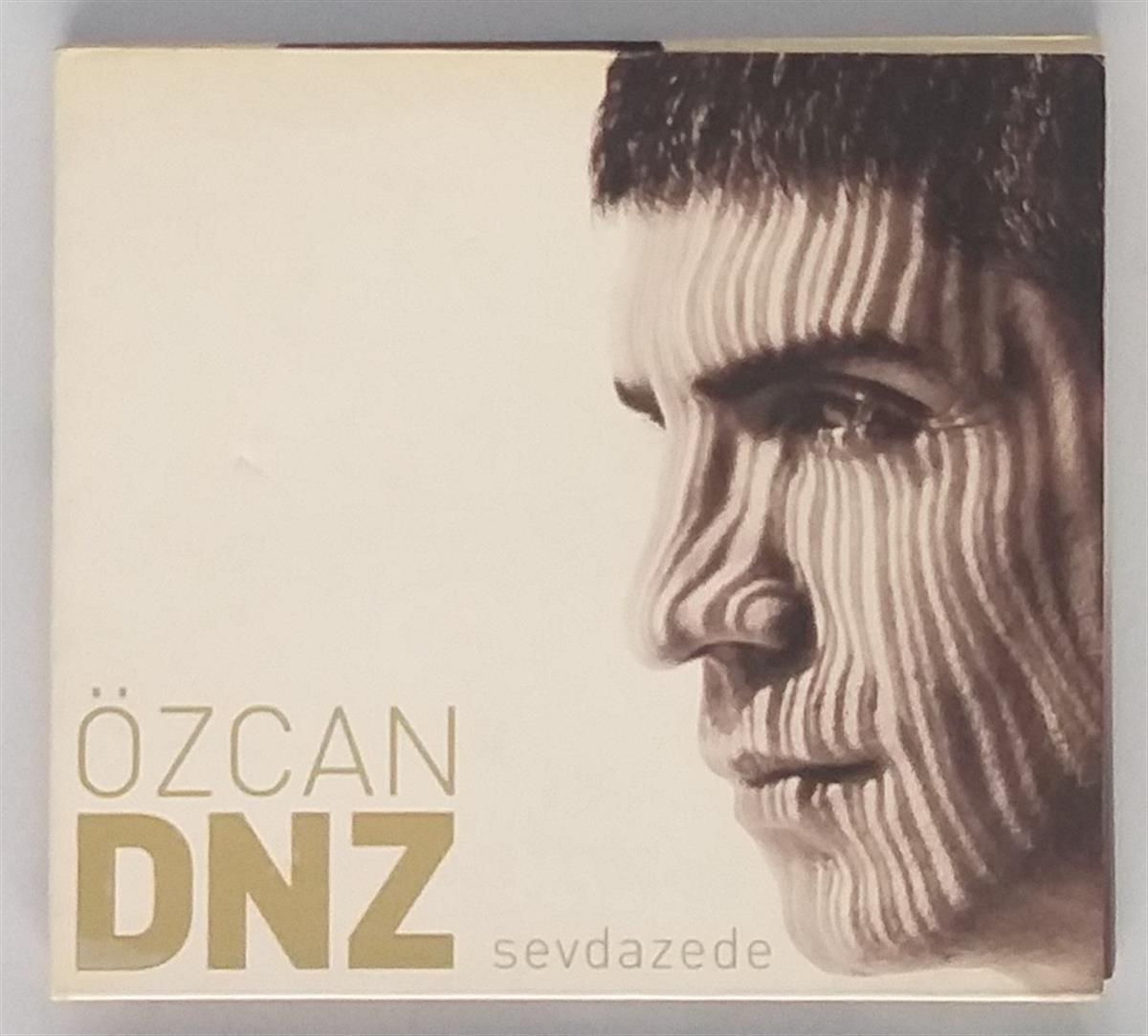 ÖZCAN DENİZ - SEVDAZEDE