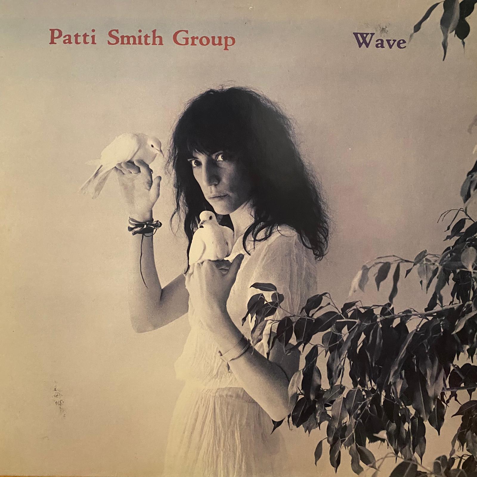 PATTI SMITH GROUP - WAVE