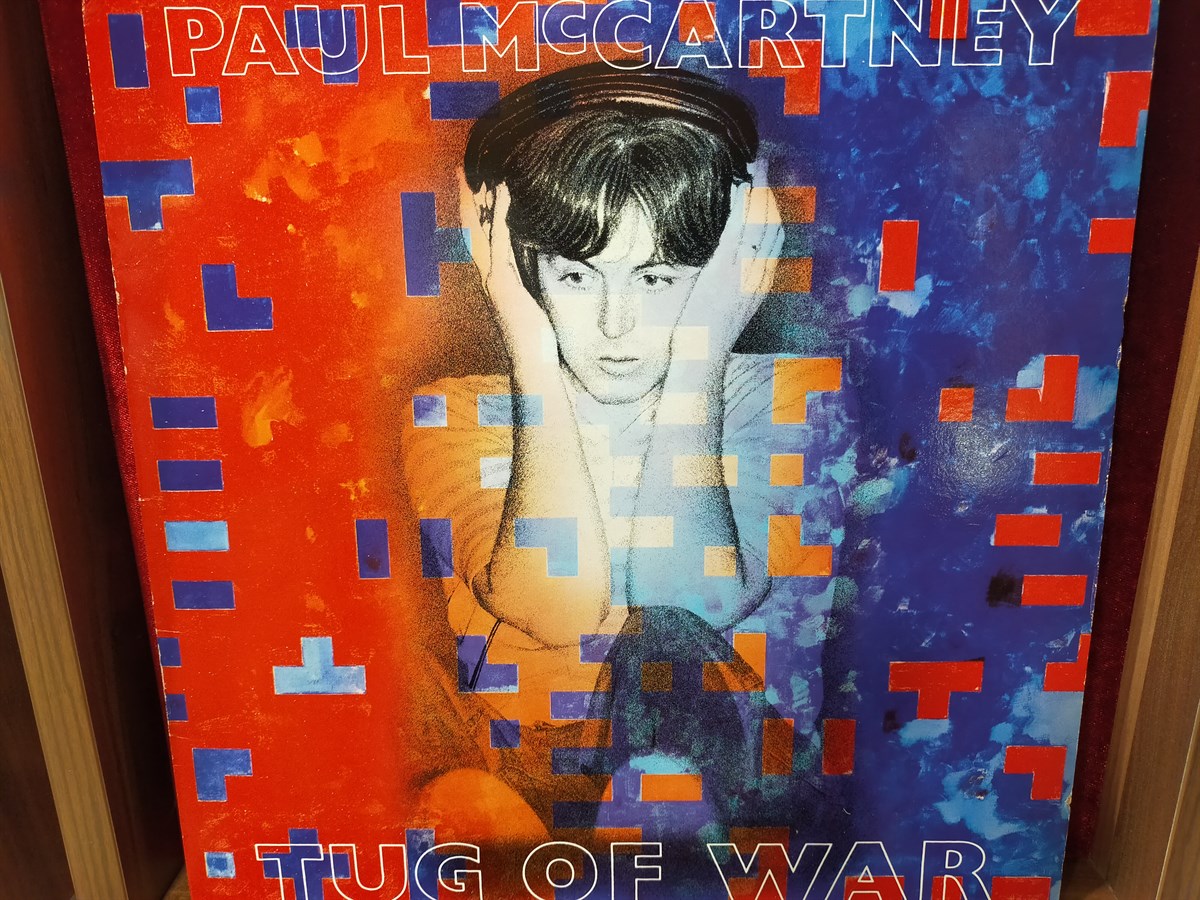 PAUL McCARTNEY - TUG OF WAR 