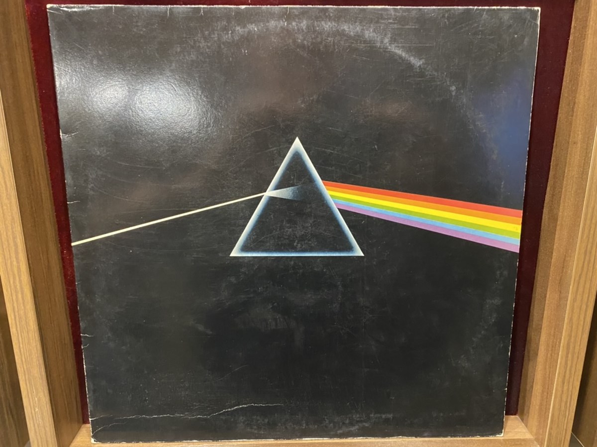 PINK FLOYD - THE DARK SIDE OF THE MOON 