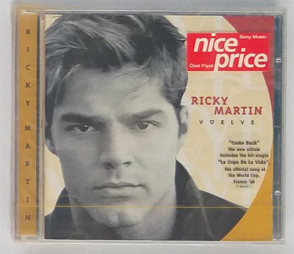 RICKY MARTIN - VUELVE