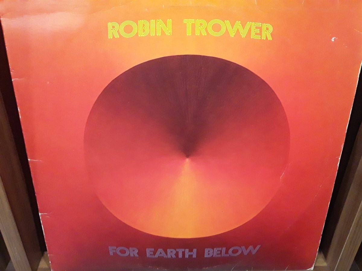 ROBIN THROWER - FOR EARTH BELOW