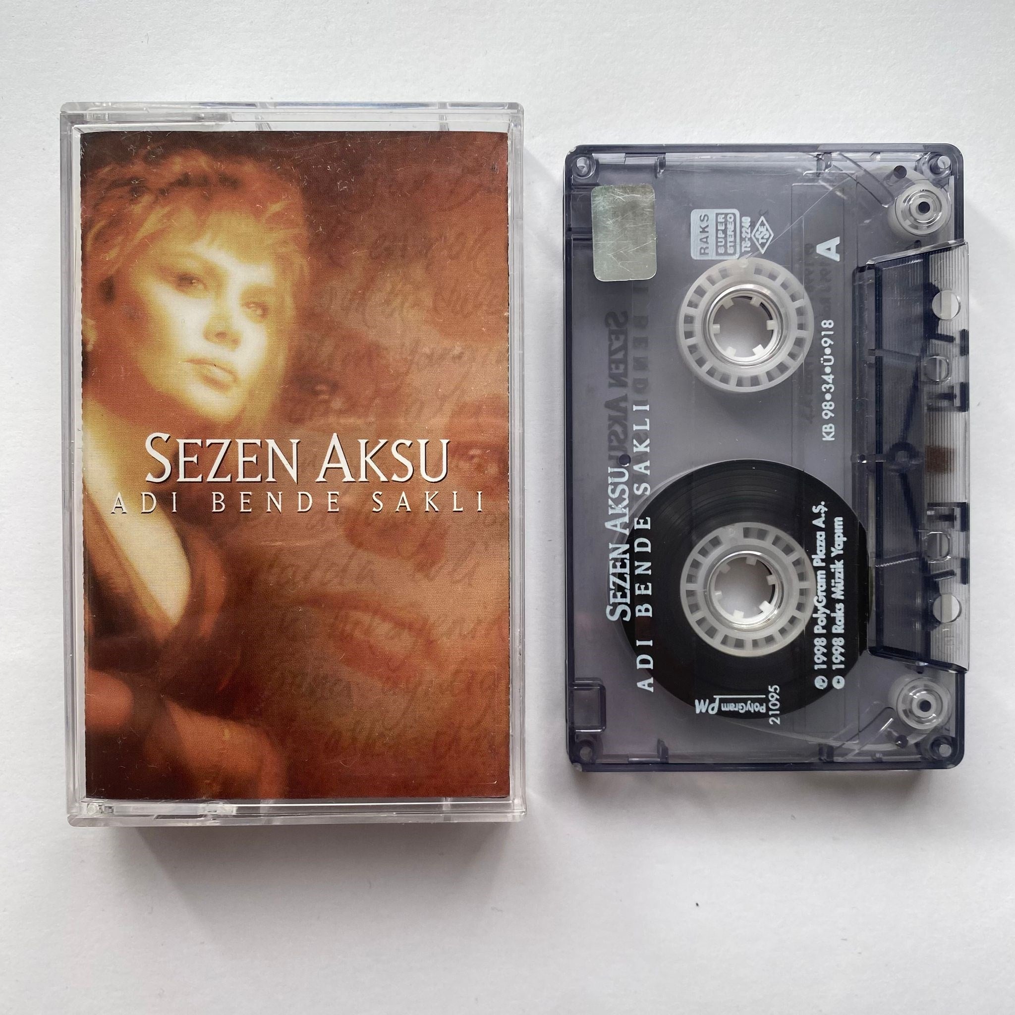 SEZEN AKSU - ADI BENDE SAKLI