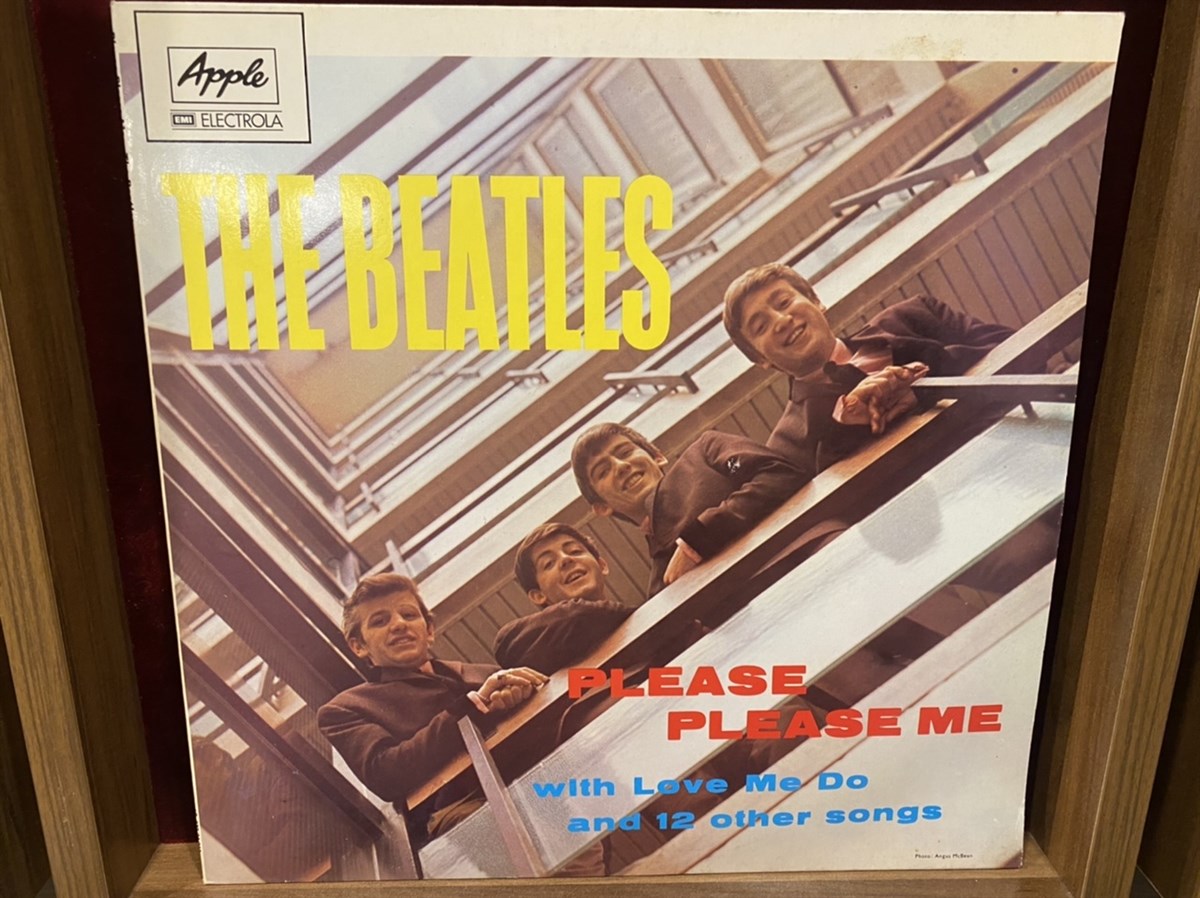 THE BEATLES - PLEASE PLEASE ME WITH LOVE ME DO AND 12 OTHER SONGS