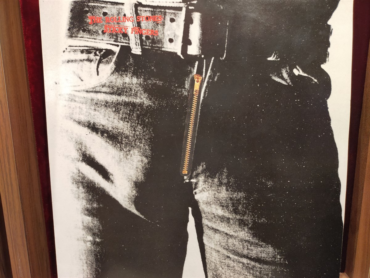 THE ROLLING STONES - STICKY FINGERS 