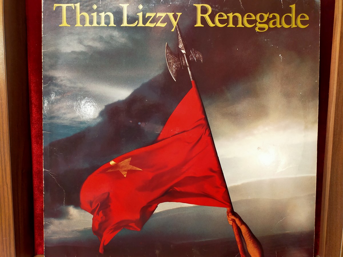 Thin Lizzy ‎– Renegade