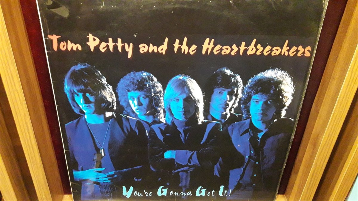 TOM PETTY AND THE HEARTBREAKERS - YOU'RE GONNA GET IT!