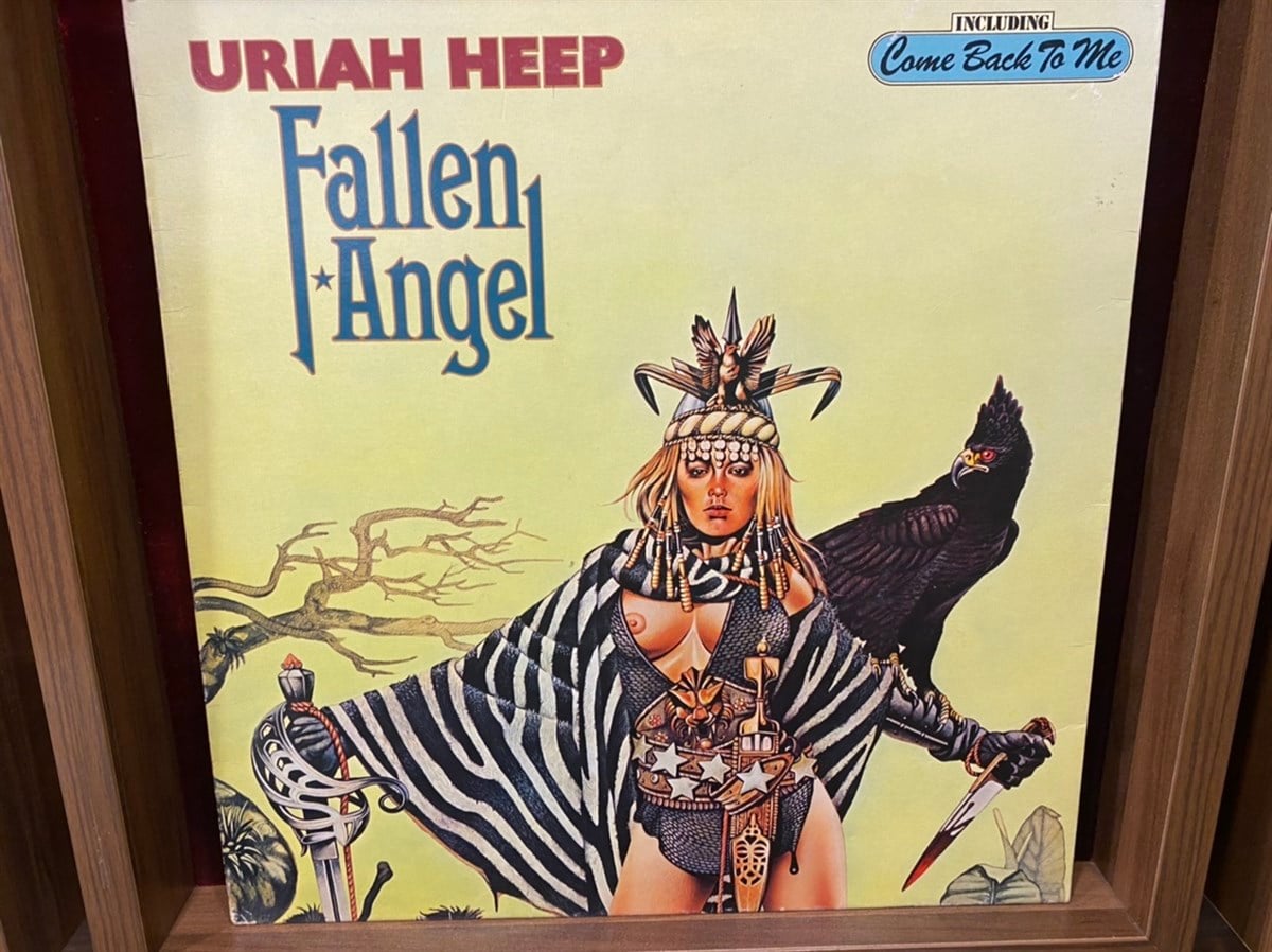 URIAH HEEP - FALLEN ANGEL